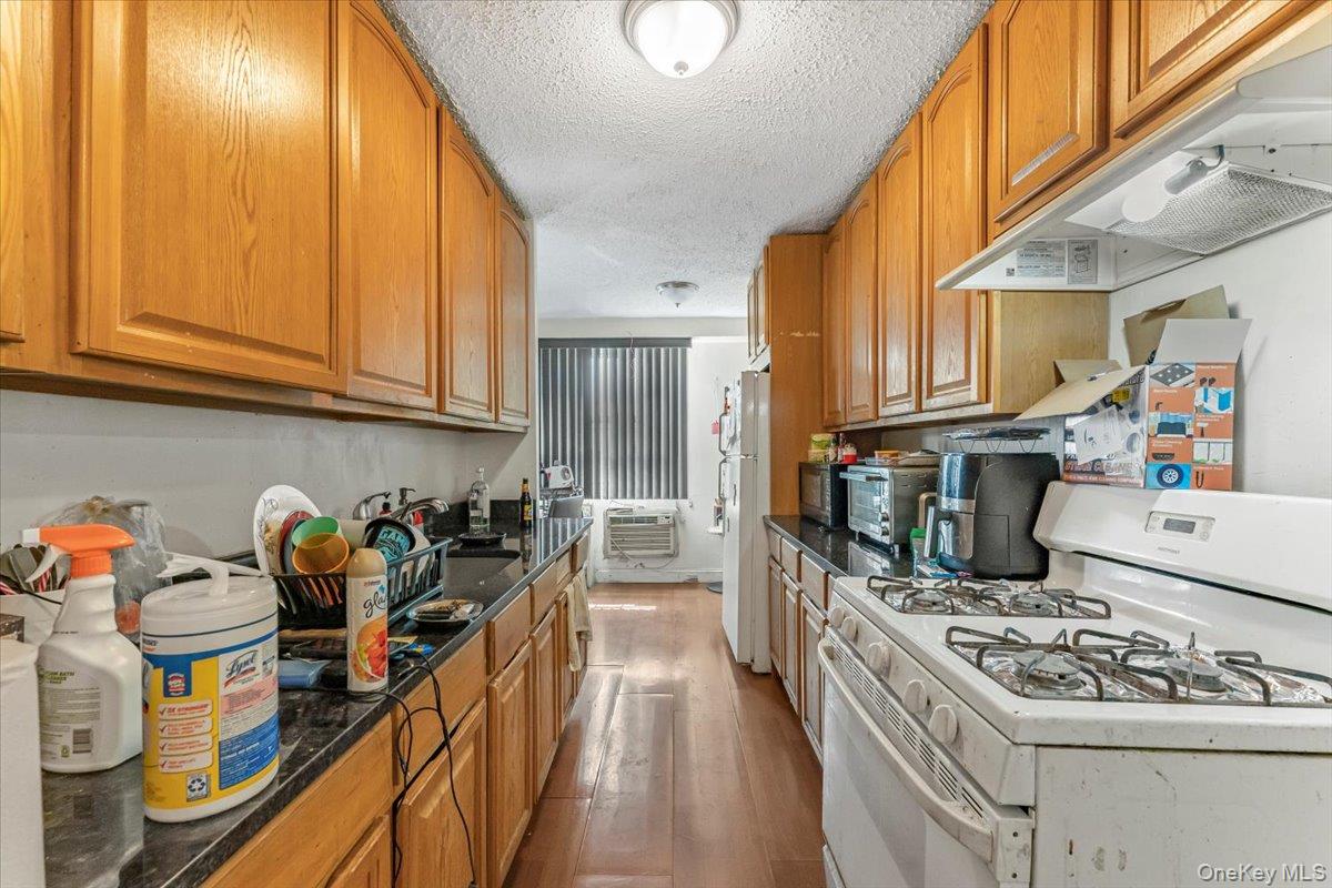 825 Morrison Avenue 16a Property Photo 5