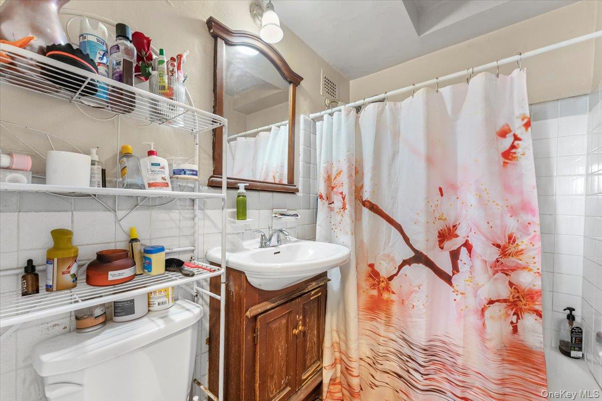 825 Morrison Avenue 16a Property Photo 8