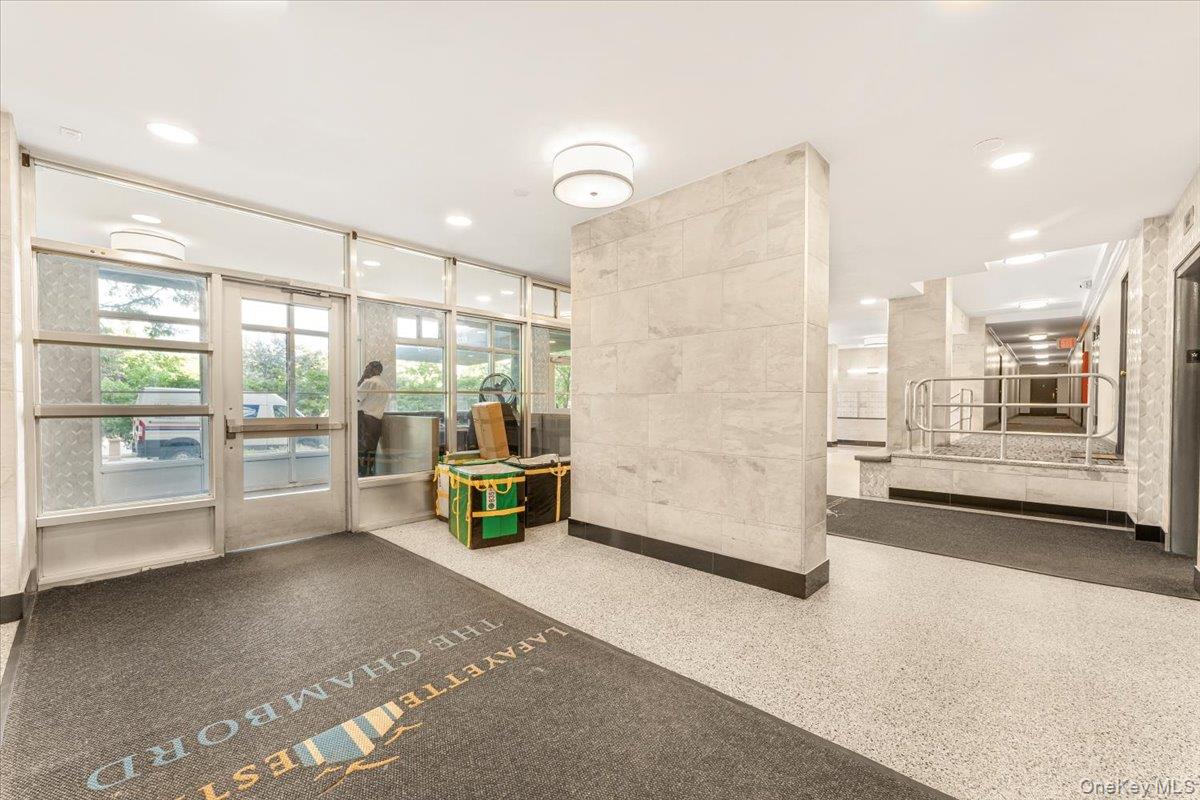 825 Morrison Avenue 16a Property Photo 14