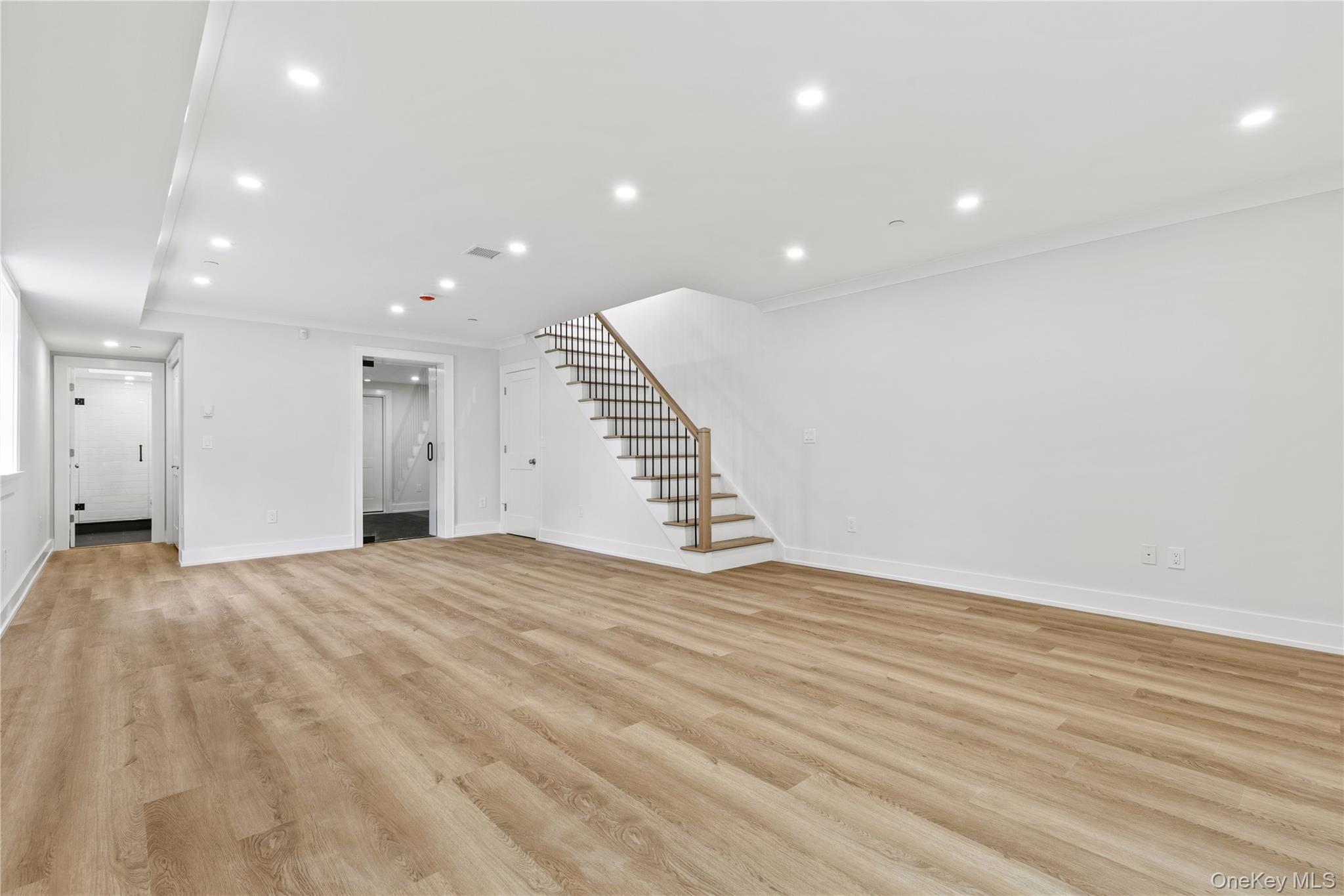 86 B Maple Avenue Property Photo 22