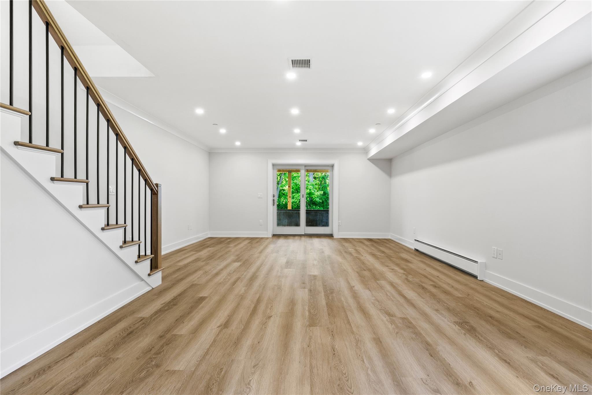 86 B Maple Avenue Property Photo 23