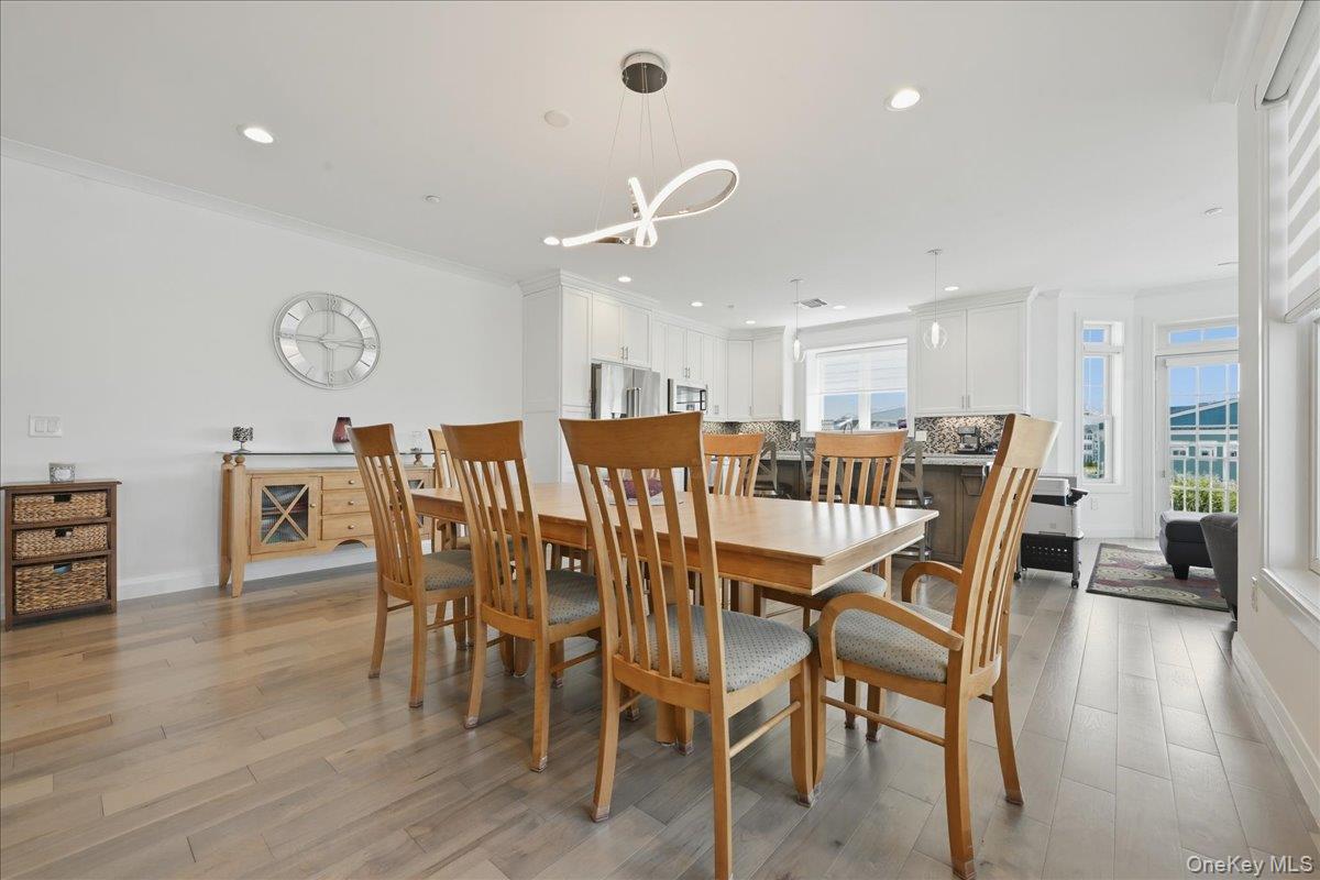 33204 Spruce Pond Circle Property Photo 11