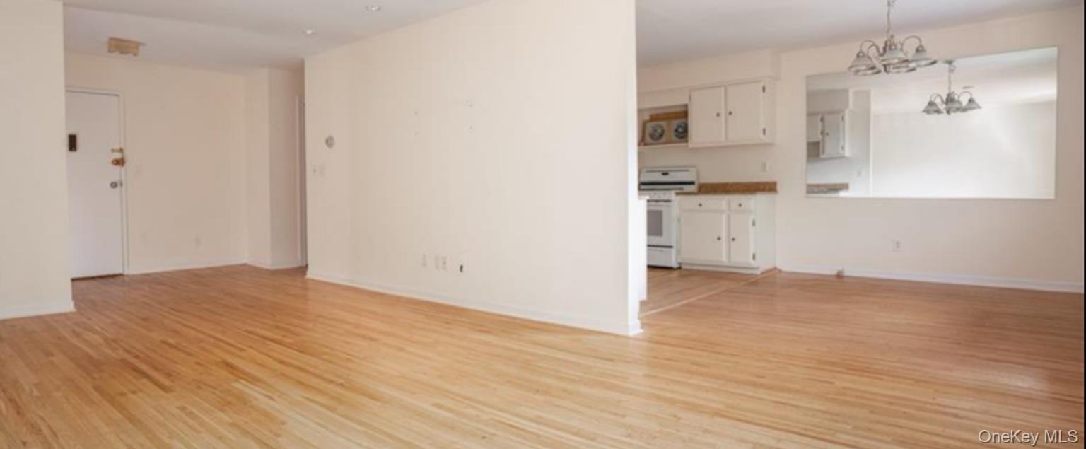 2 W Lawrence Park Drive 12 Property Photo 7