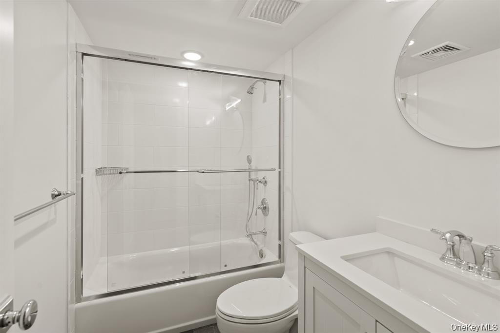 31 Maple Avenue Property Photo 12