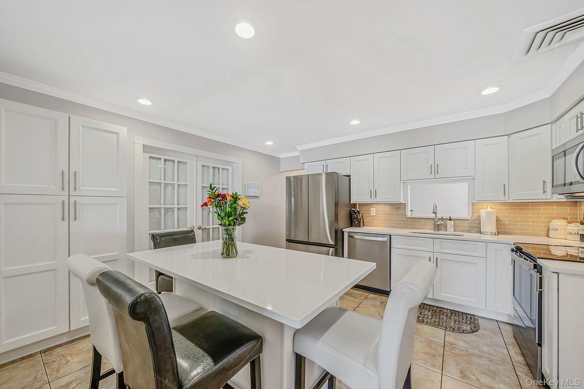 51 Skylark Road Property Photo 6