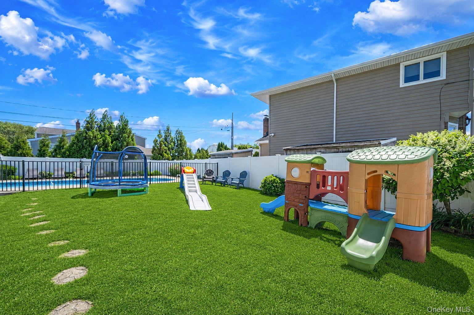 51 Skylark Road Property Photo 38