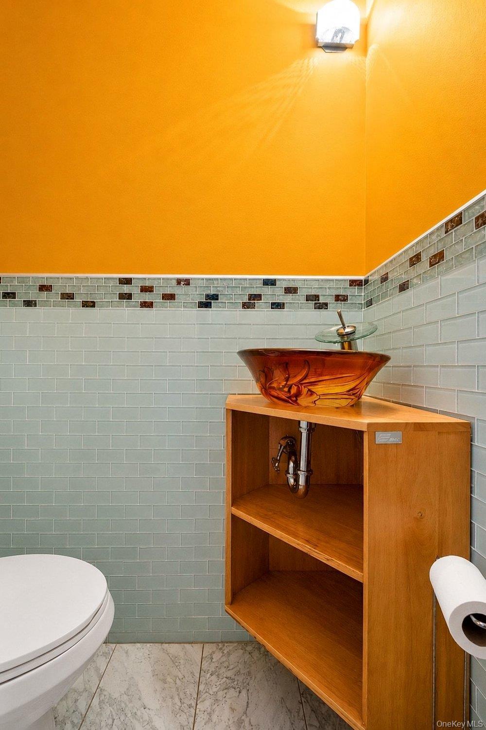 12847 233rd Street Property Photo 6