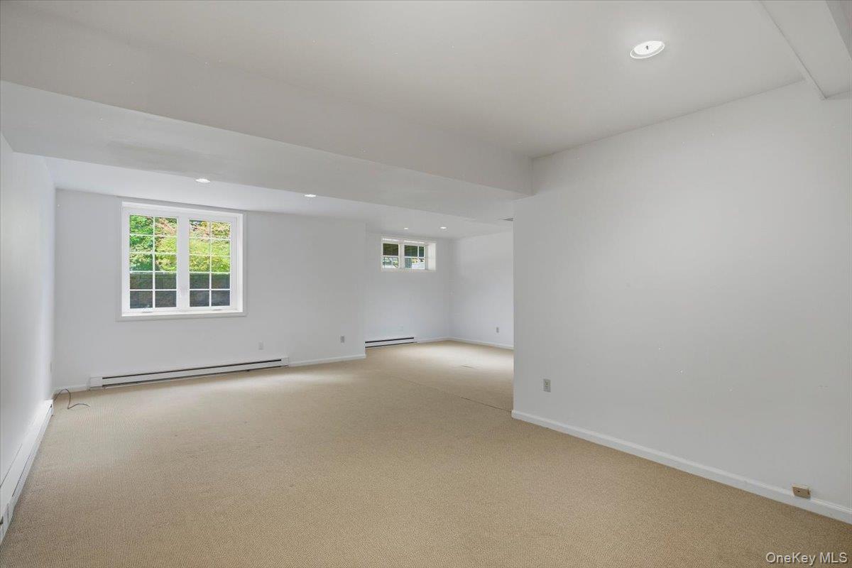 34 Old Town Crossing Property Photo 28
