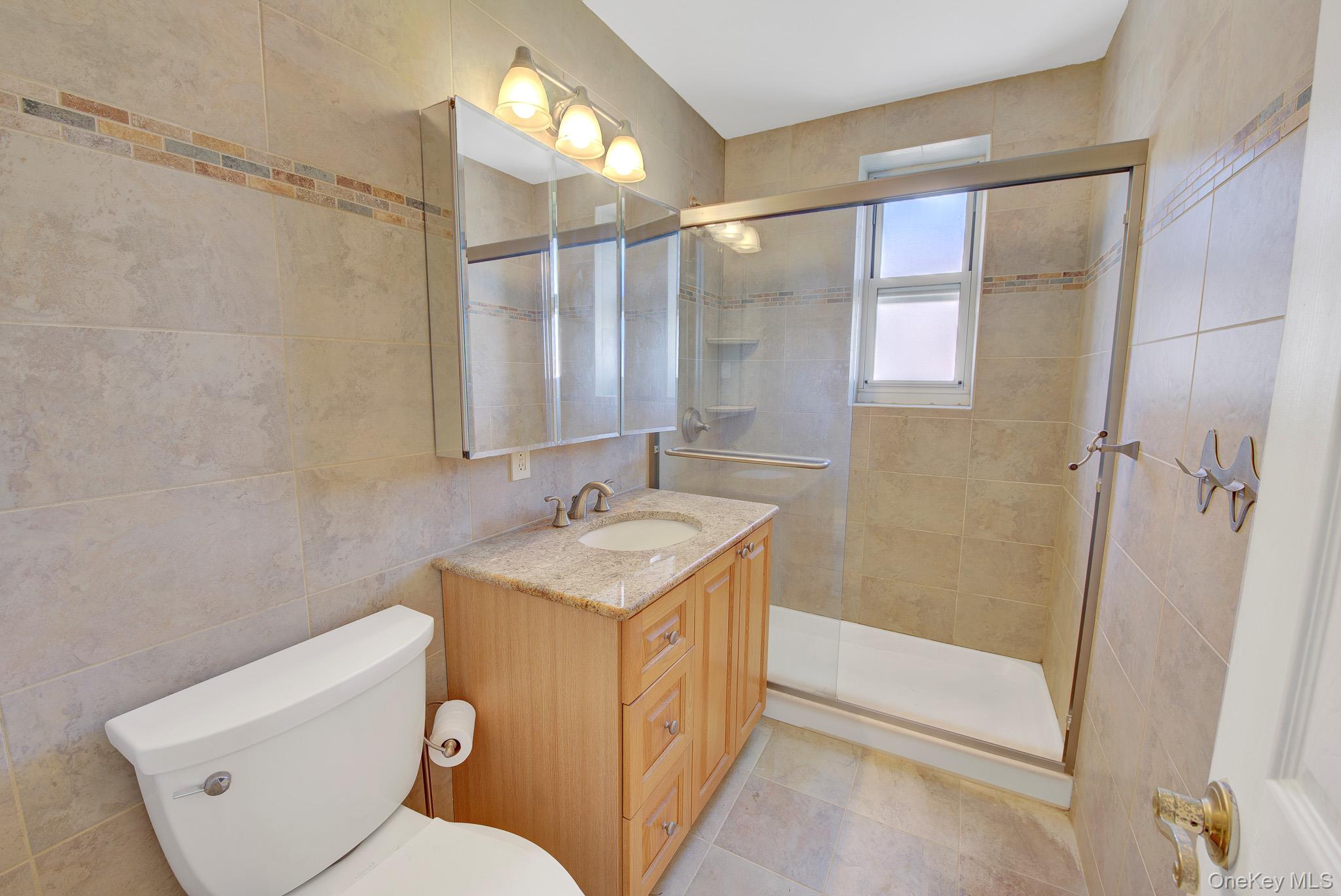 700 Shore Road 5m Property Photo 15