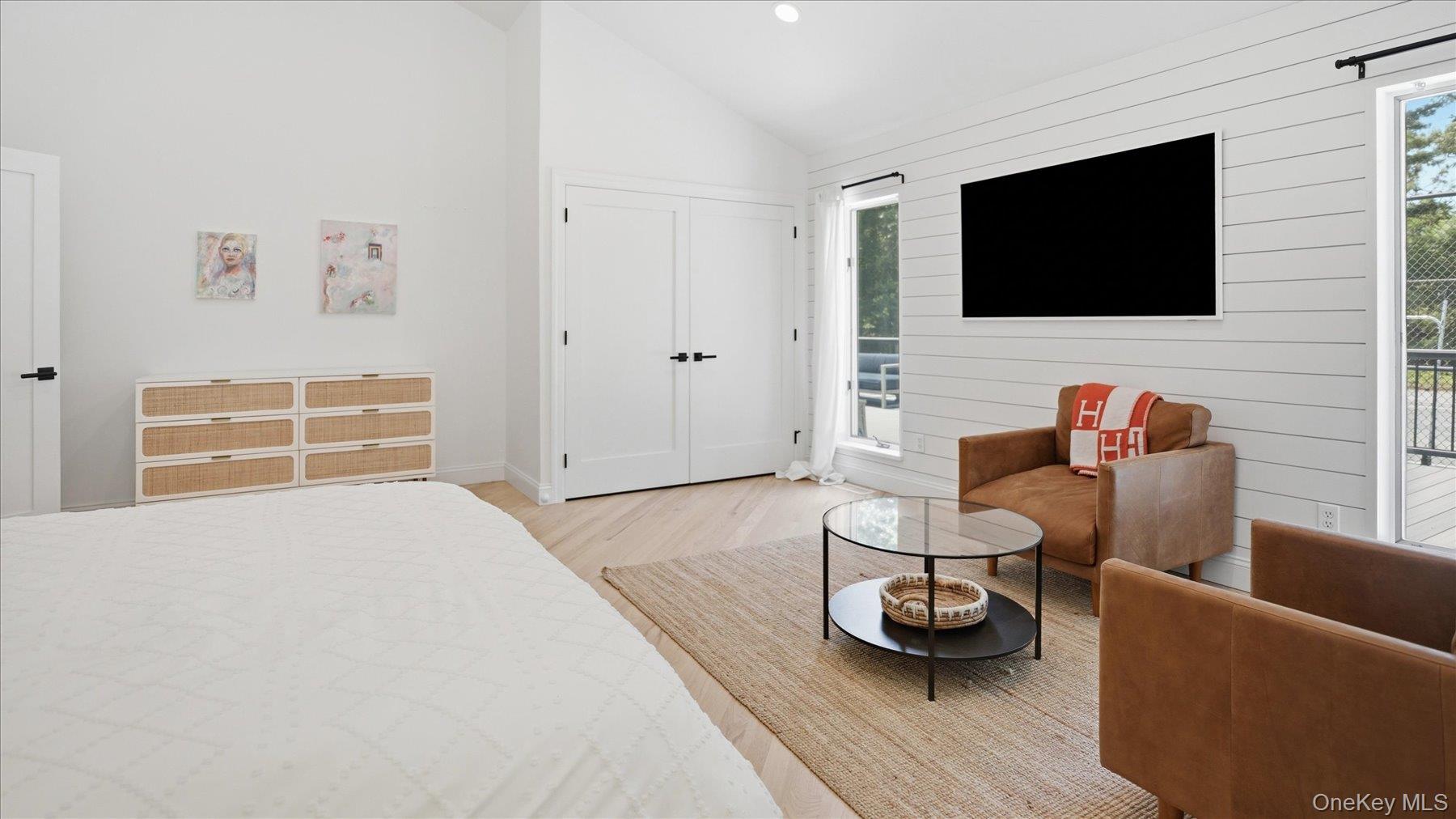 7 Midhampton Court Property Photo 8