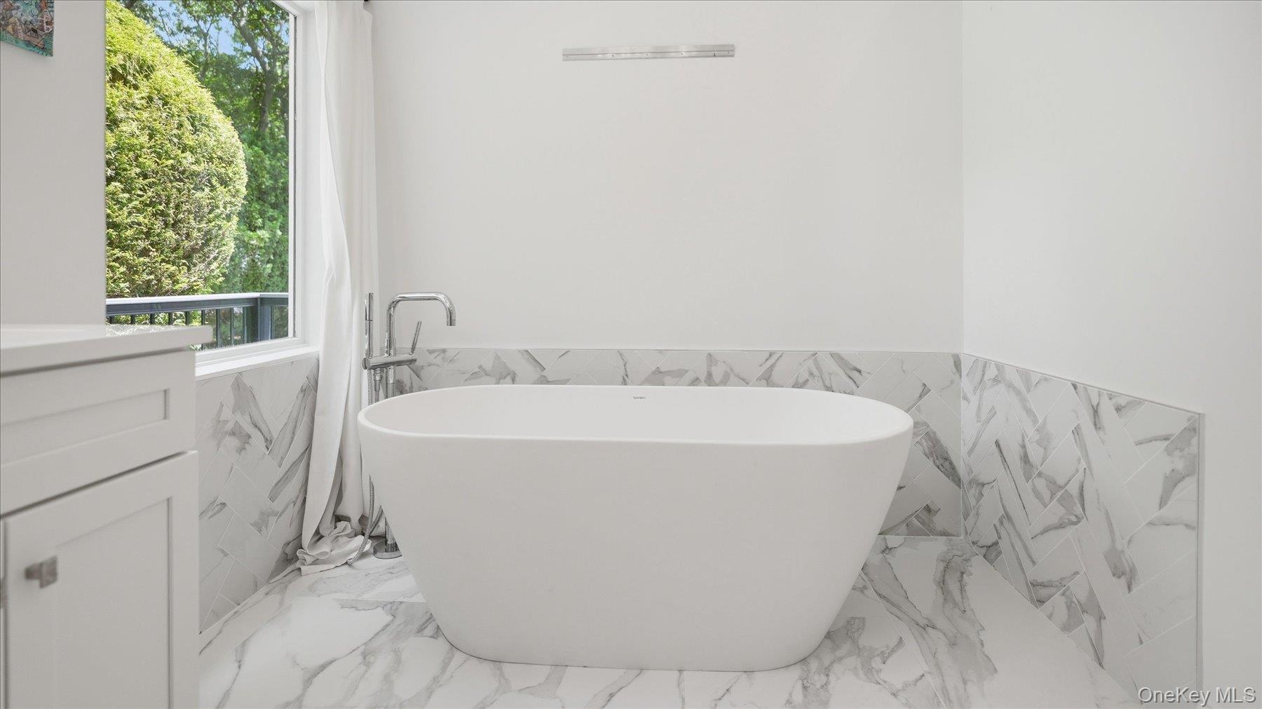 7 Midhampton Court Property Photo 11
