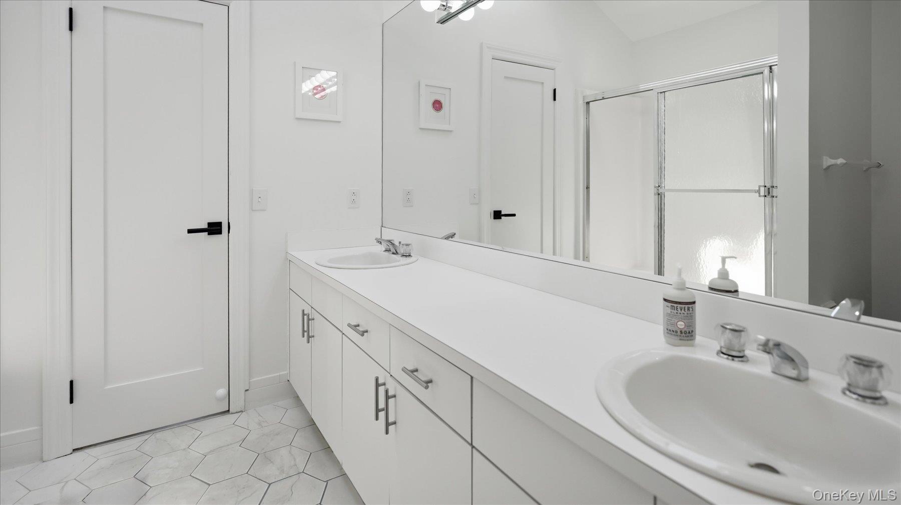 7 Midhampton Court Property Photo 13