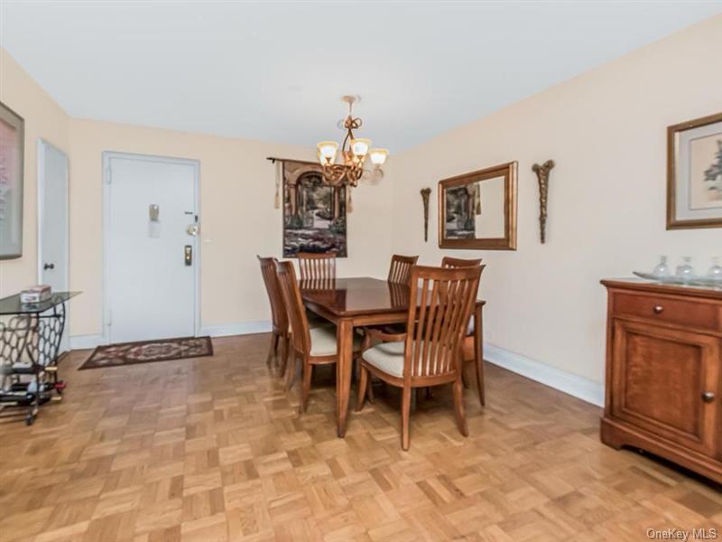 3530 Henry Hudson Parkway 5b Property Photo 3
