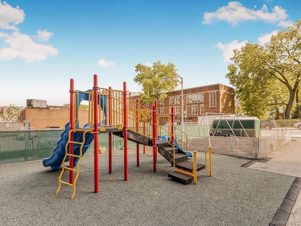 3530 Henry Hudson Parkway 5b Property Photo 20
