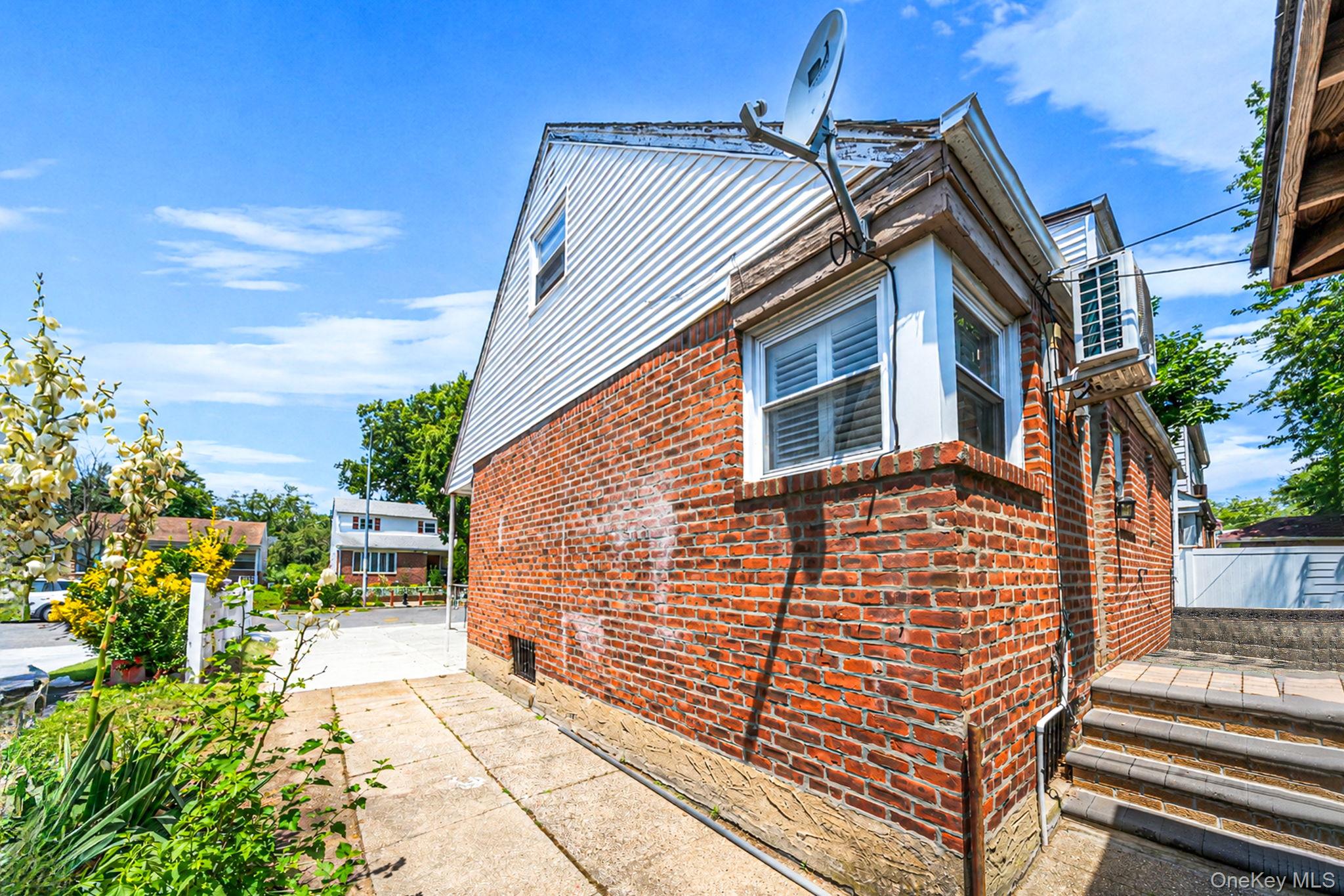 12123 238th Street Property Photo 5