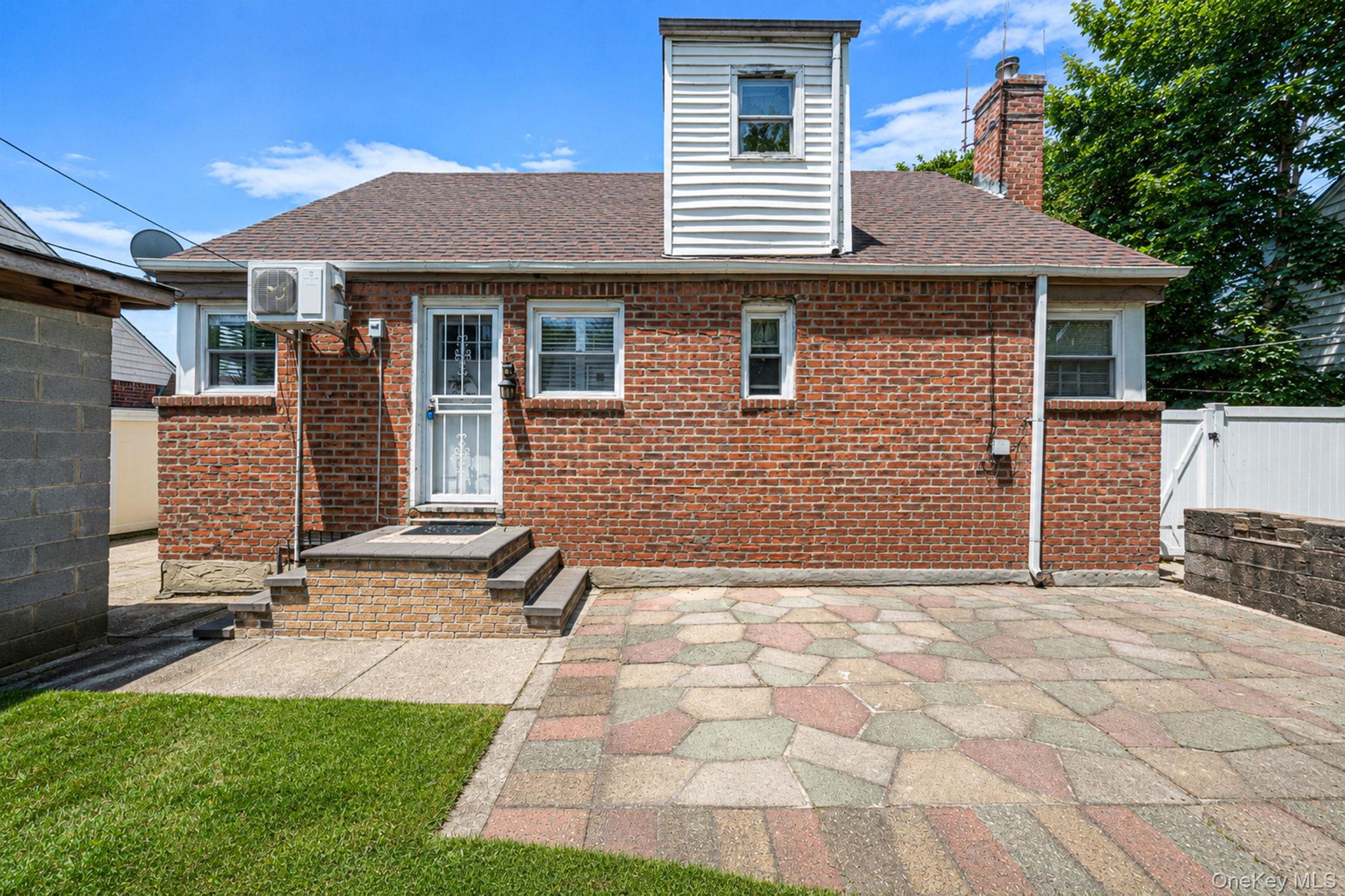 12123 238th Street Property Photo 7