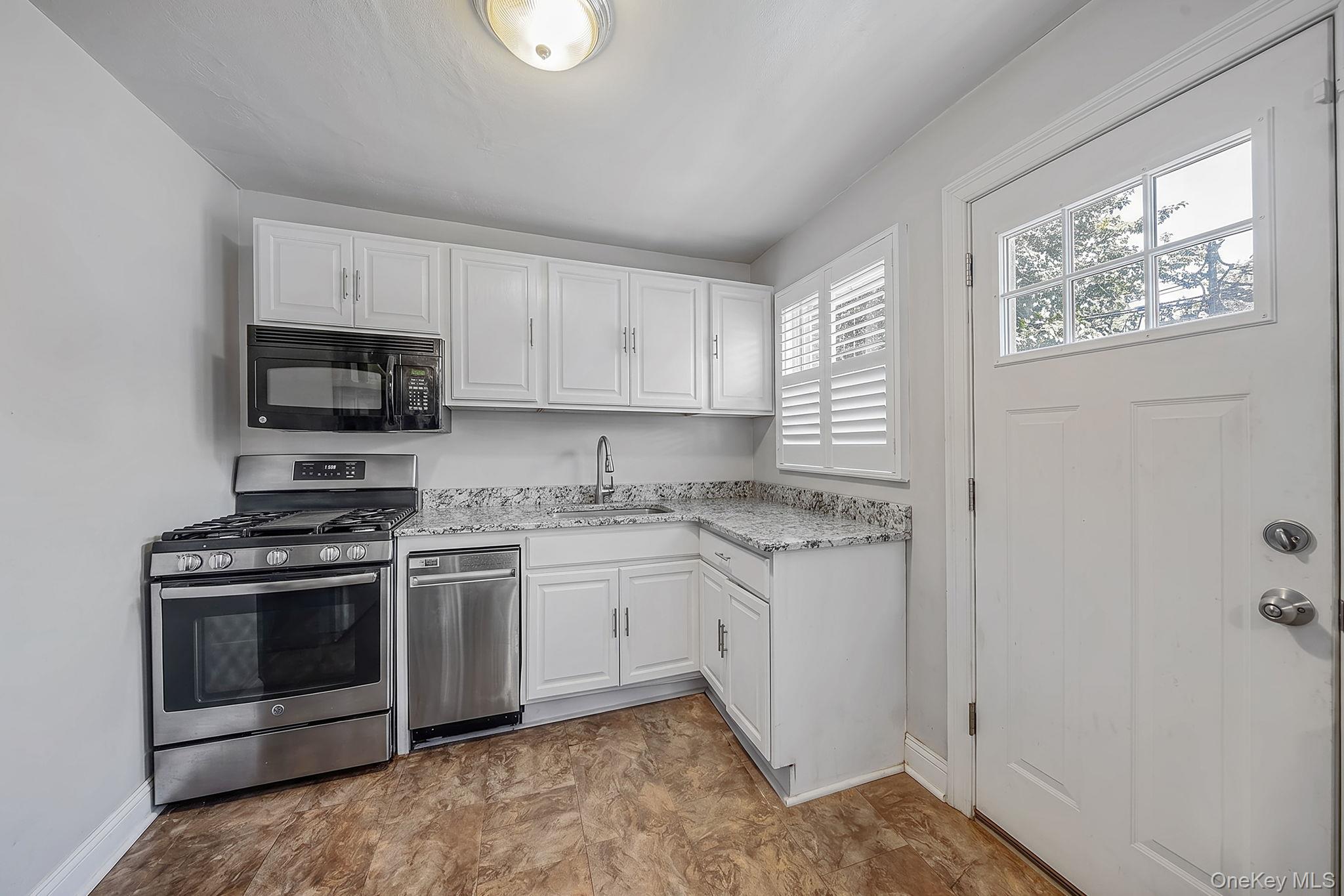 12123 238th Street Property Photo 17