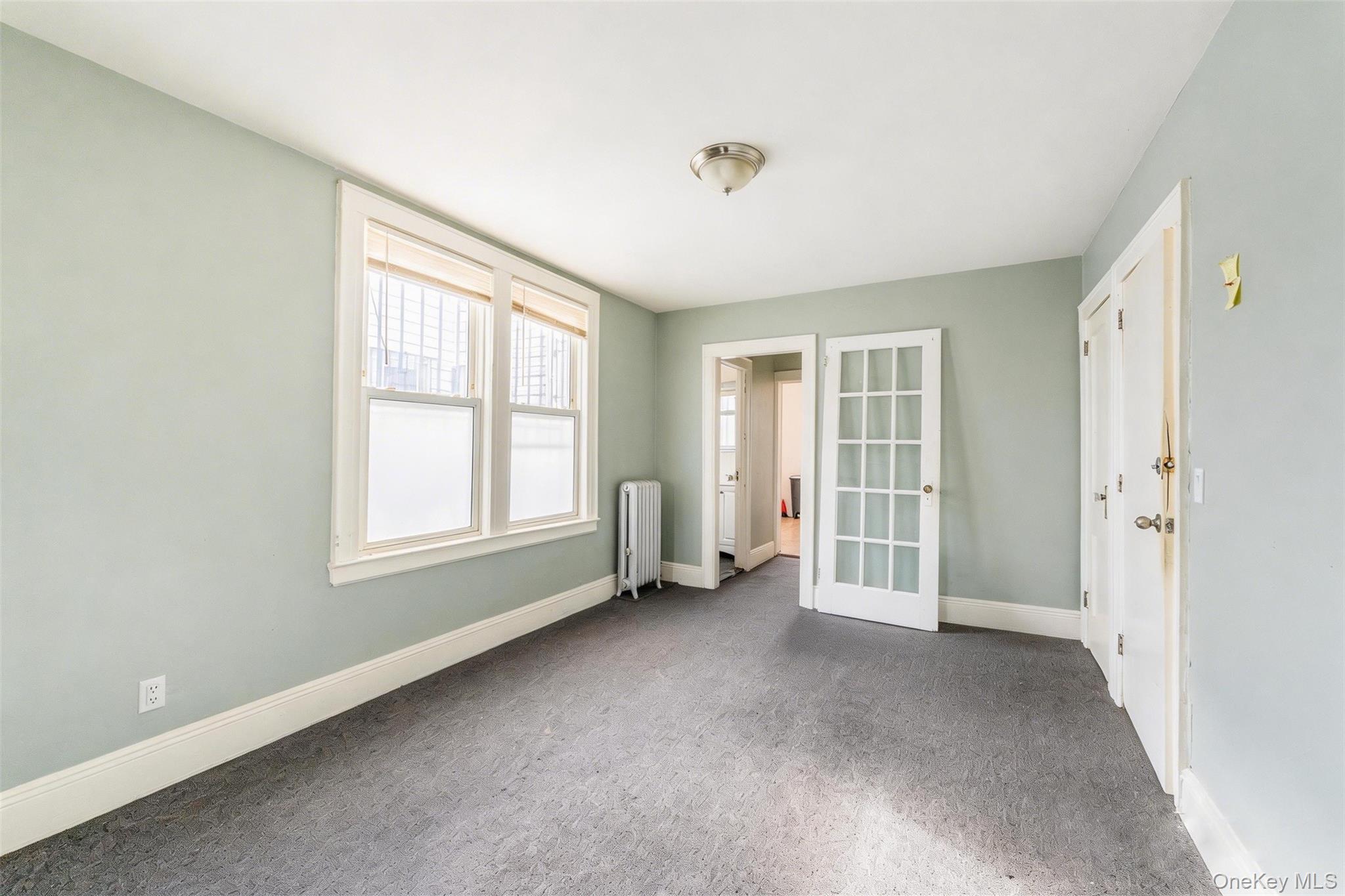16904 Crocheron Avenue Property Photo 20