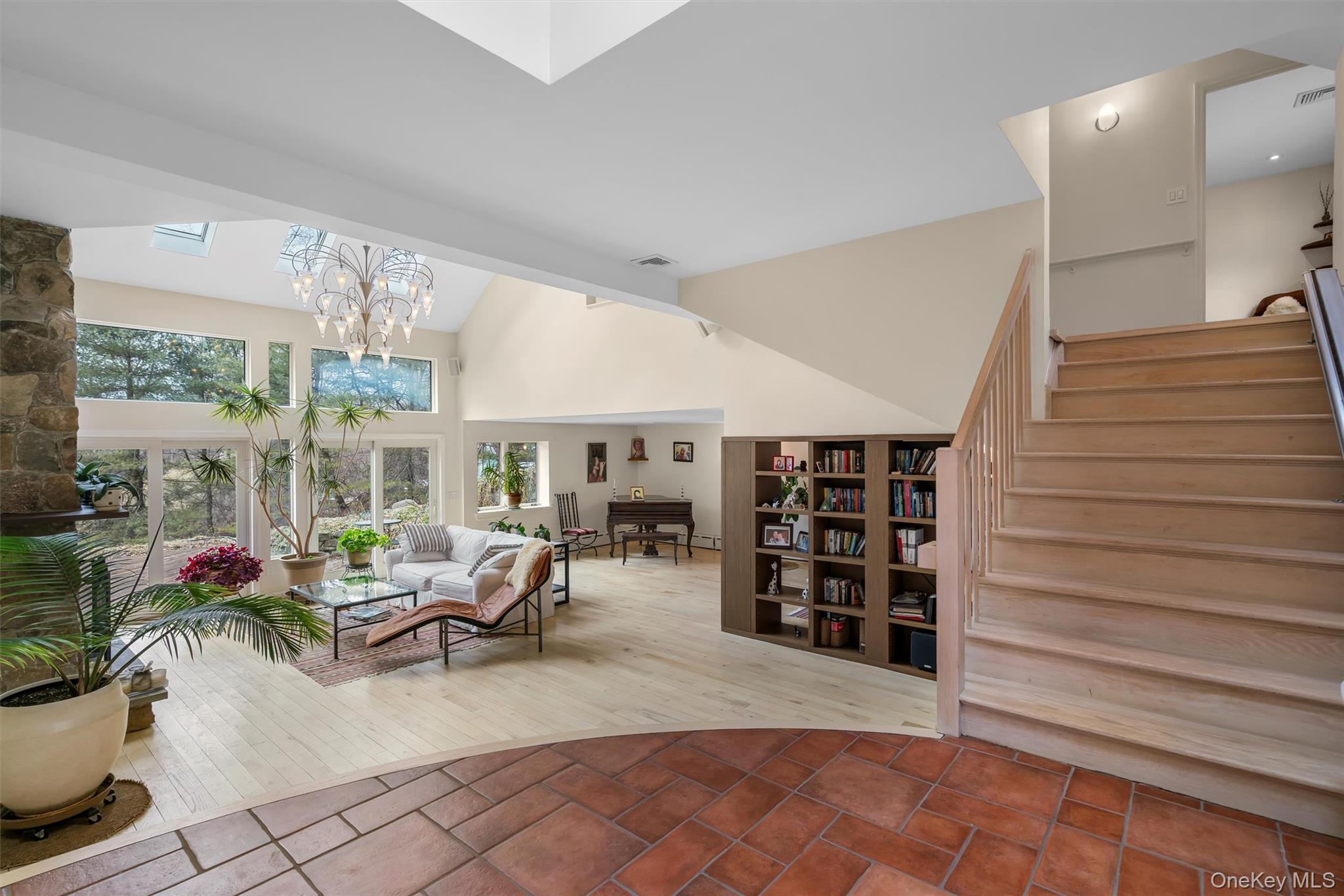 36 Chardavoyne Road Property Photo 3