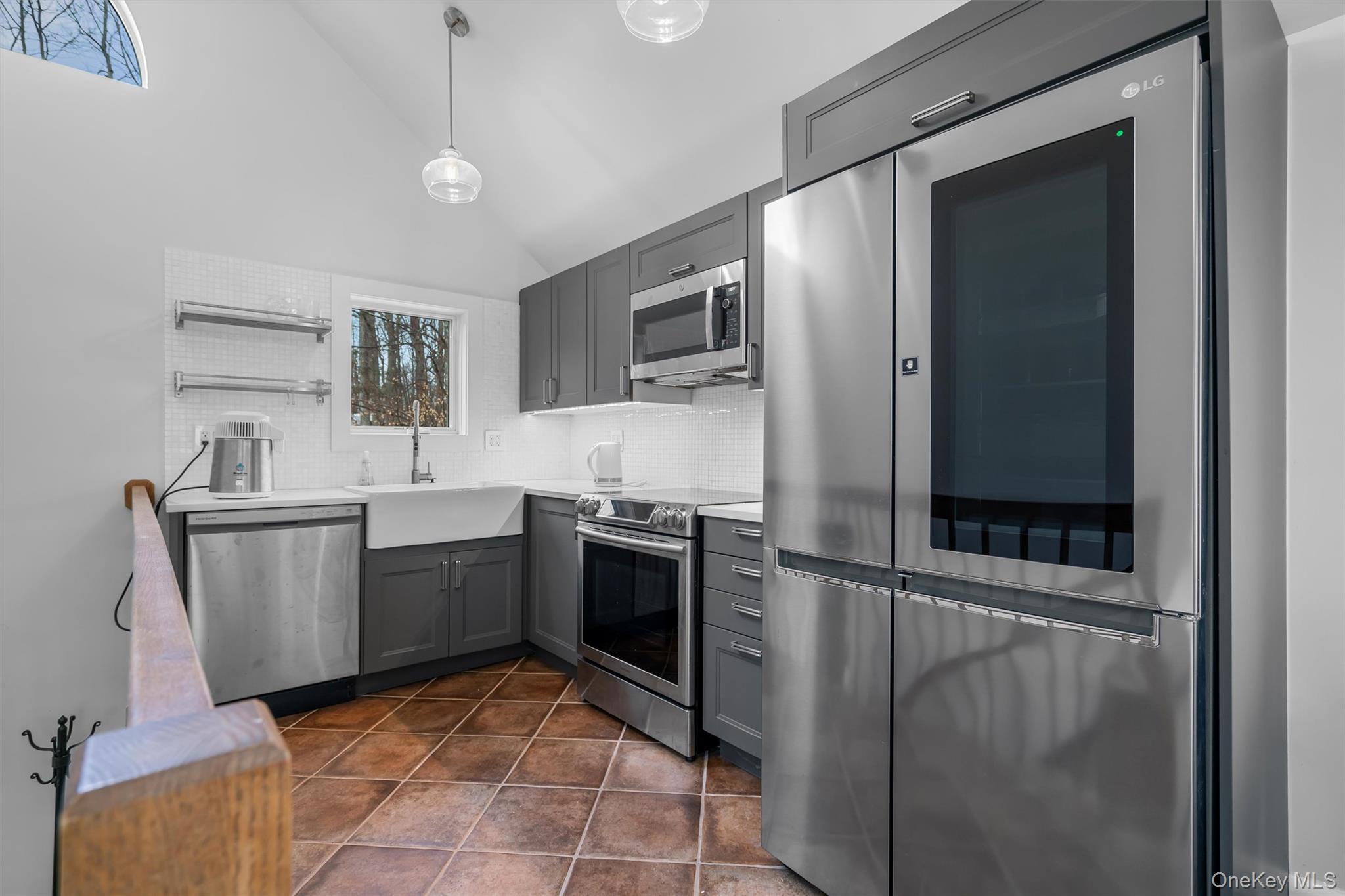 36 Chardavoyne Road Property Photo 27