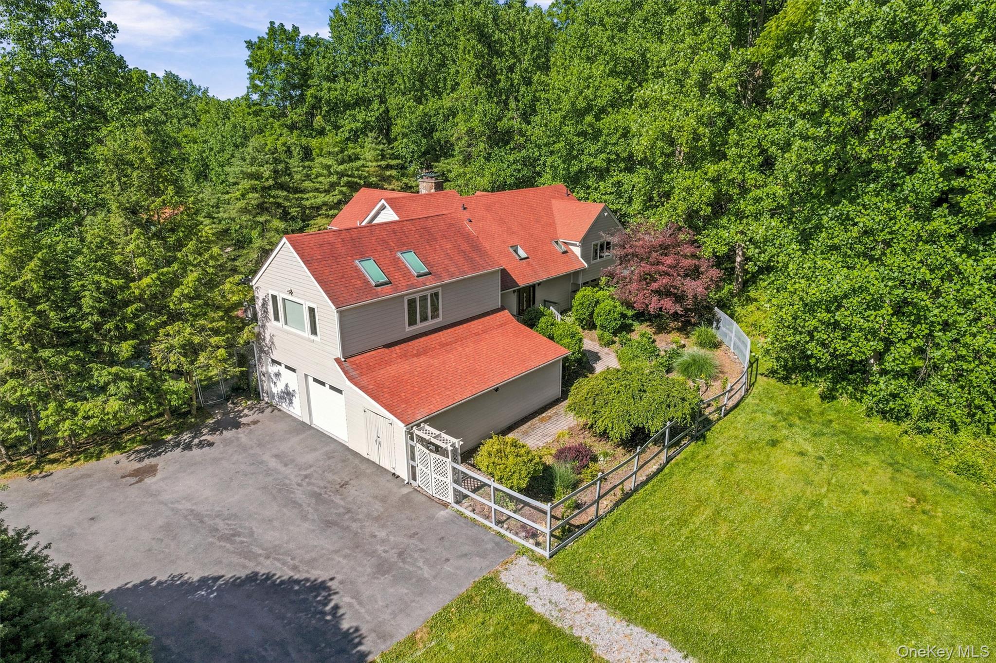 36 Chardavoyne Road Property Photo 32