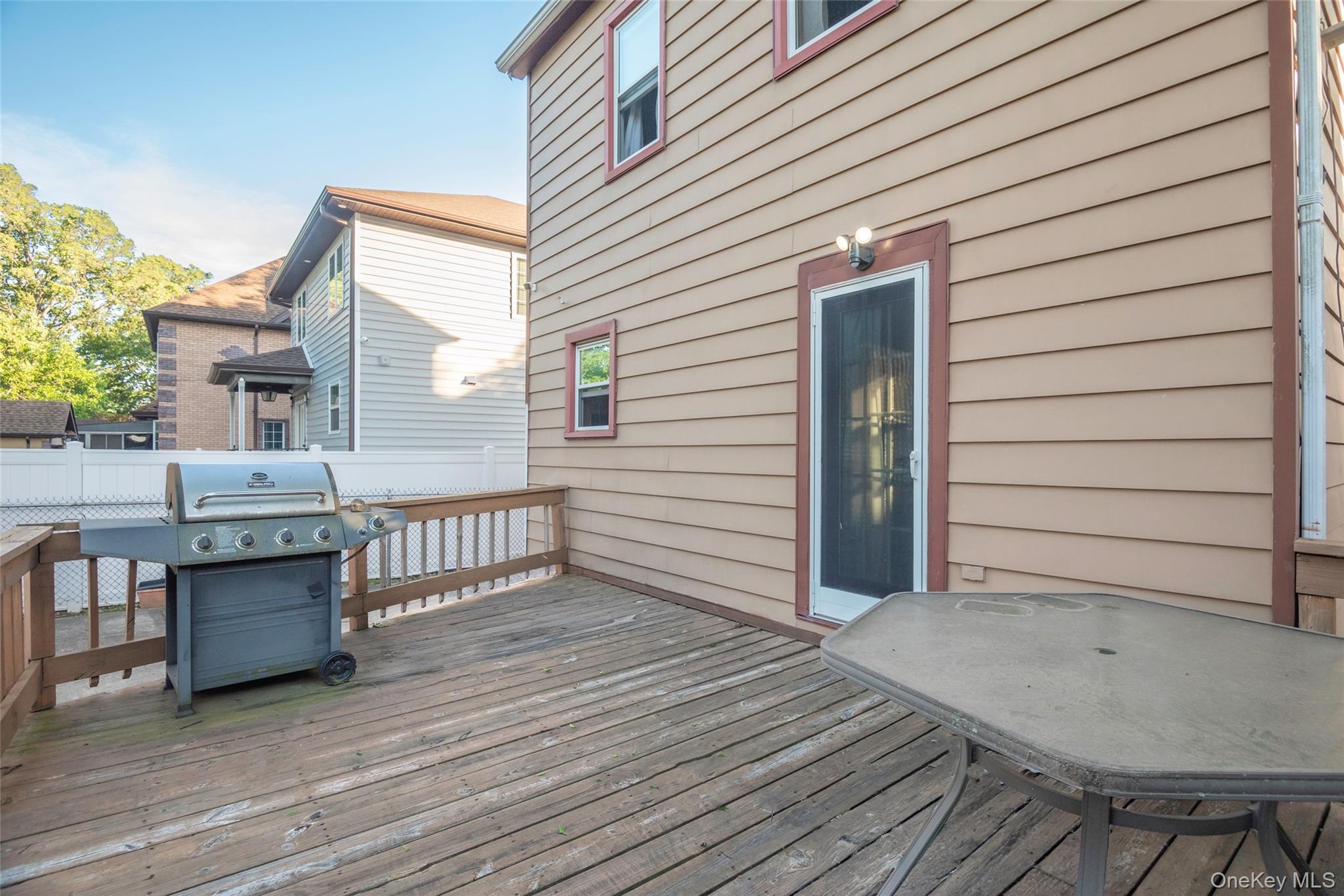 8415 253rd Street Property Photo 18
