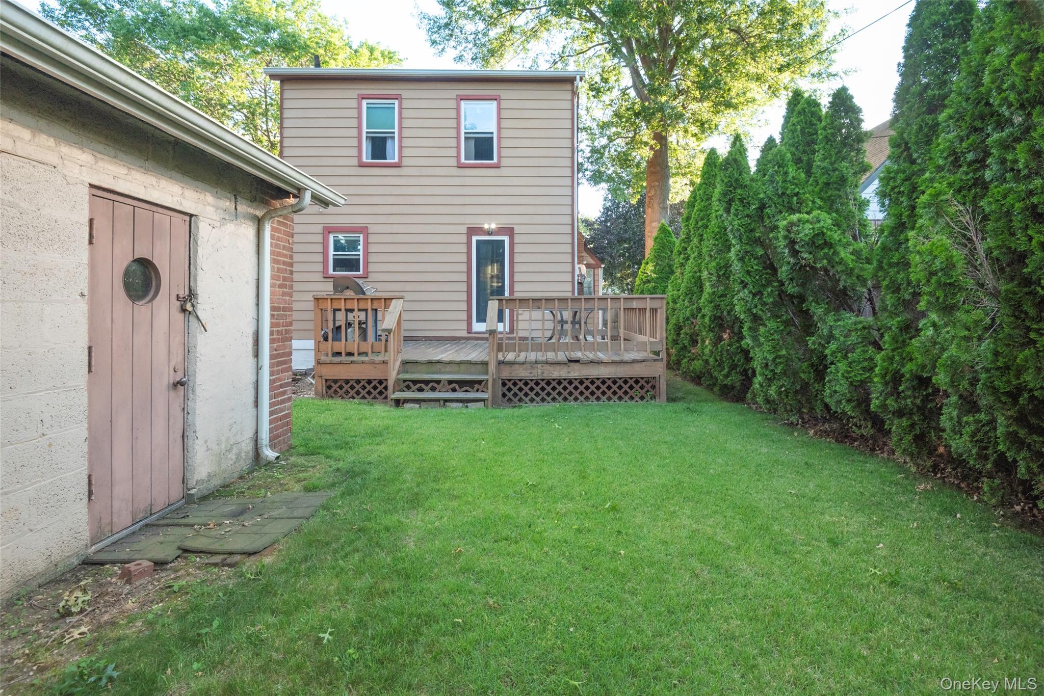 8415 253rd Street Property Photo 19