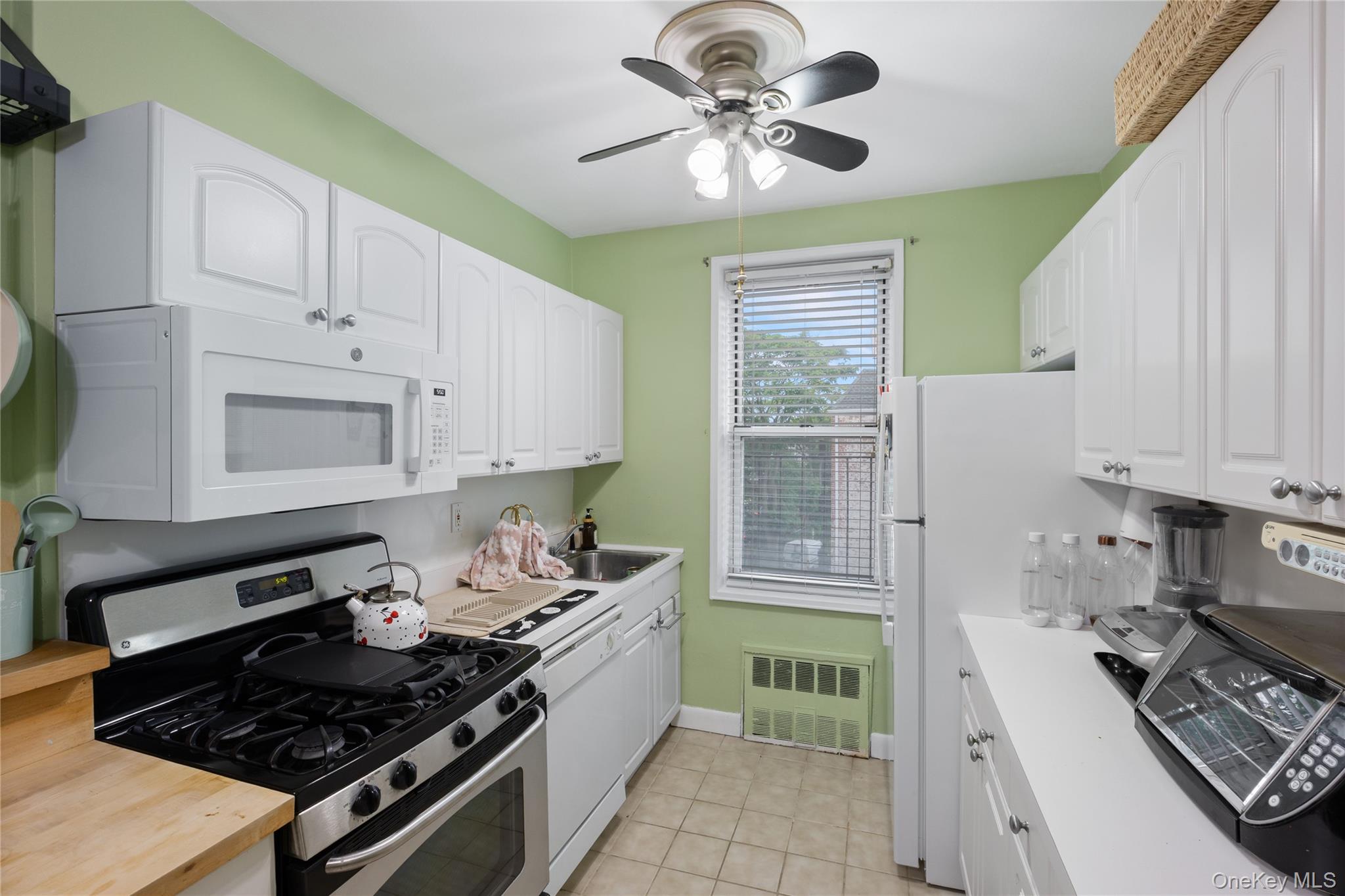 16 Main Street 3v Property Photo 7