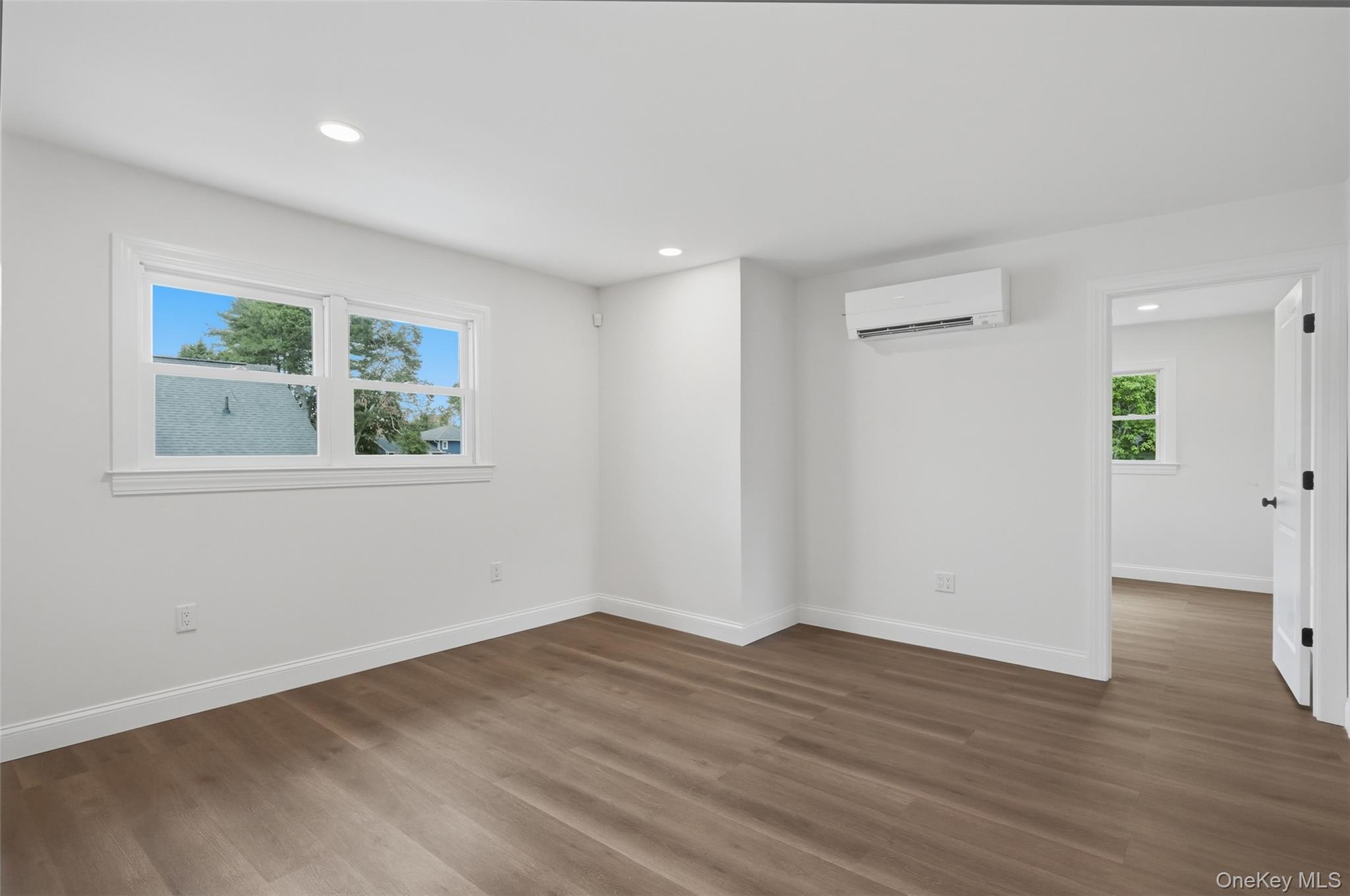 313 Fullerton Avenue Suite 2 Main Level Property Photo 19