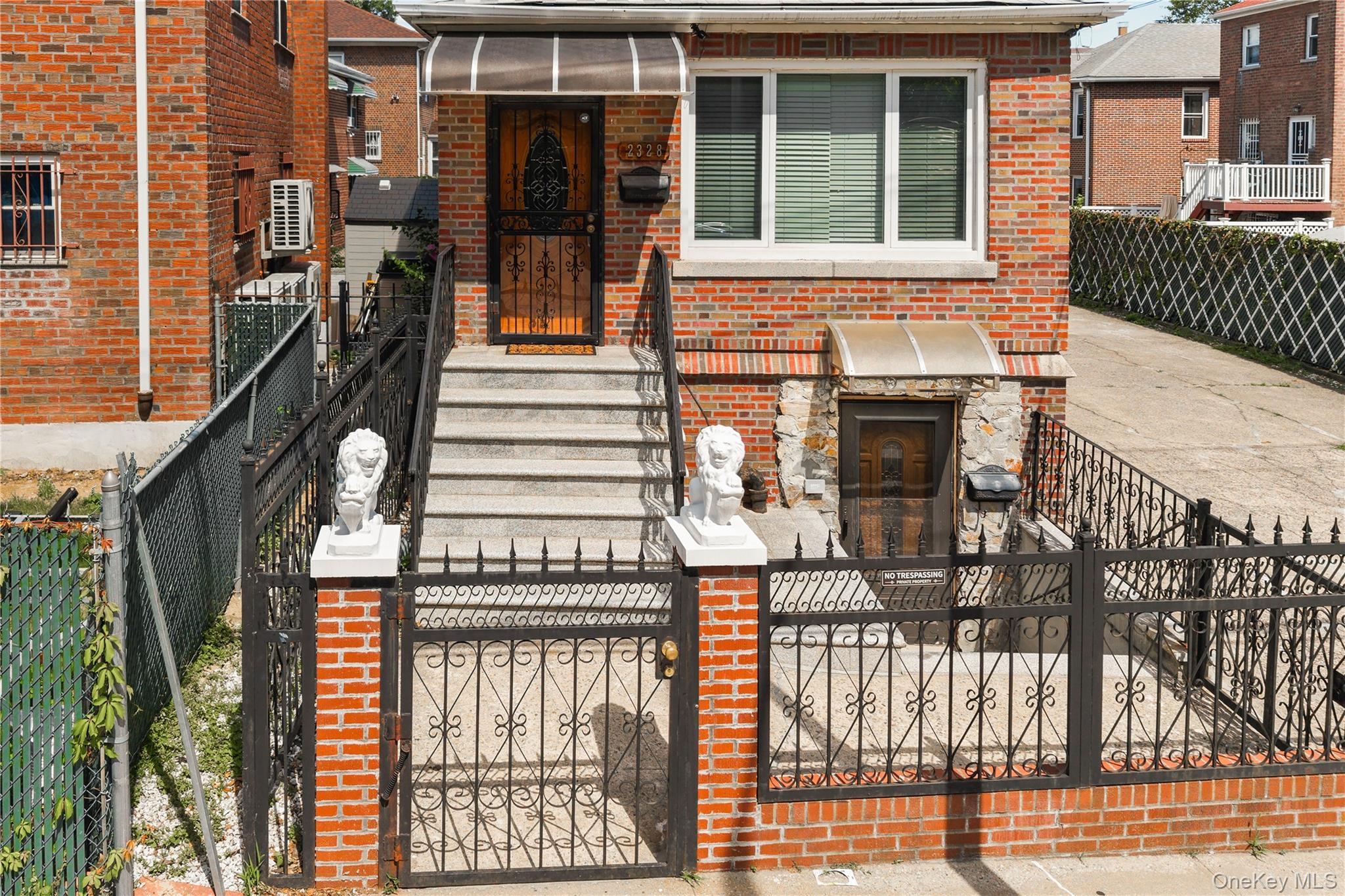 2328 Williamsbridge Road Property Photo 3