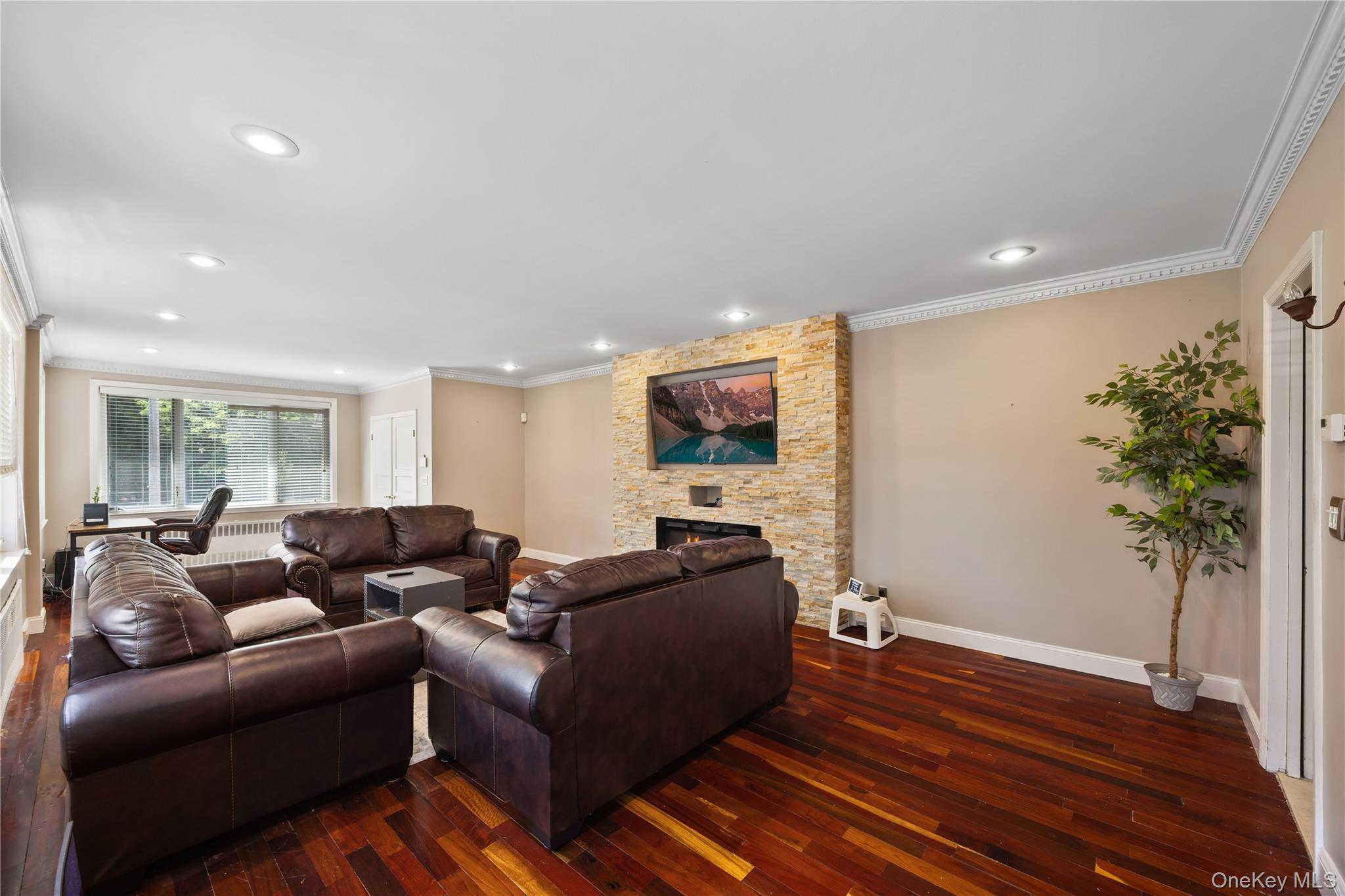 2328 Williamsbridge Road Property Photo 10