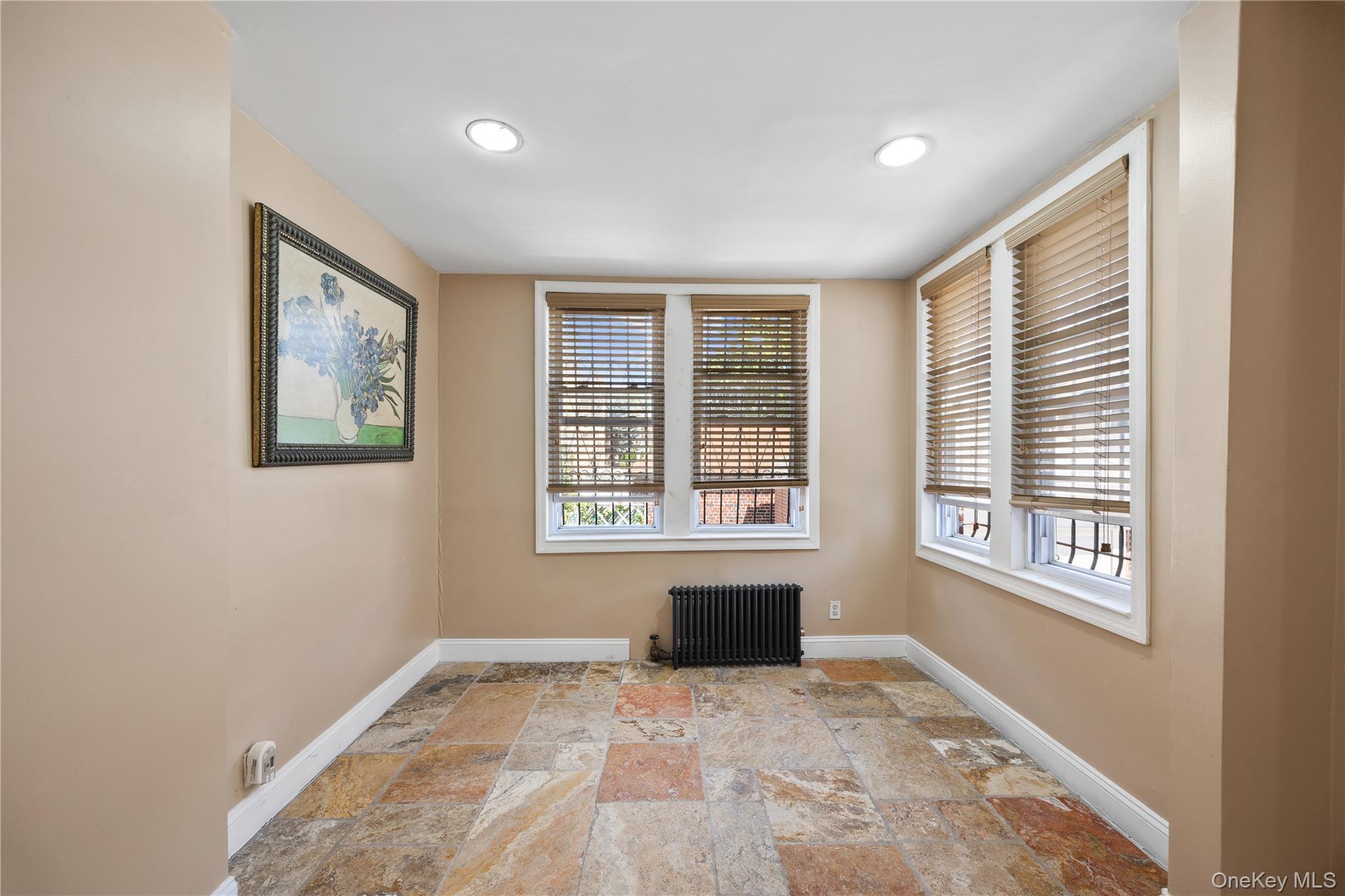 2328 Williamsbridge Road Property Photo 15