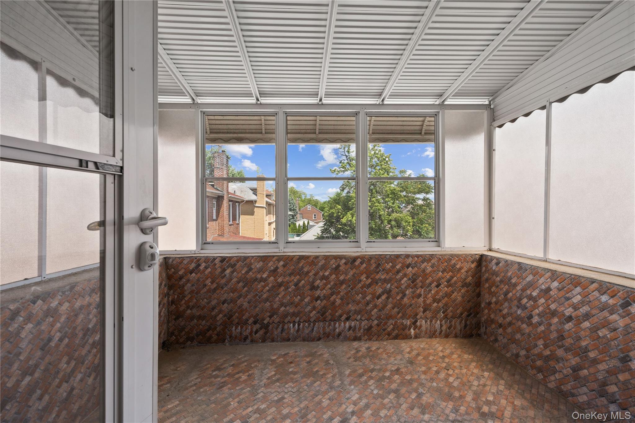 2328 Williamsbridge Road Property Photo 23
