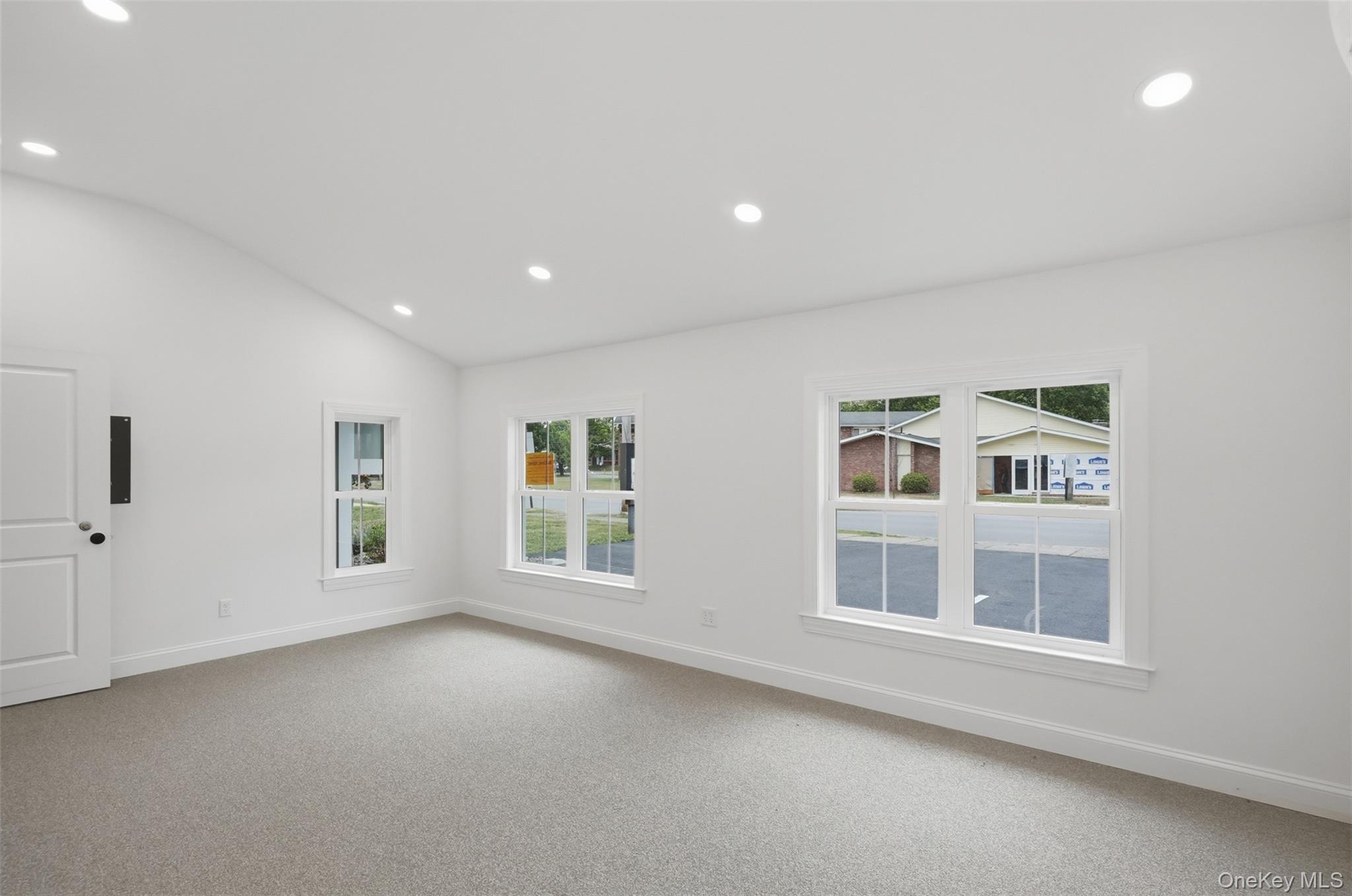 313 Fullerton Avenue 6 Upper Level Property Photo 11