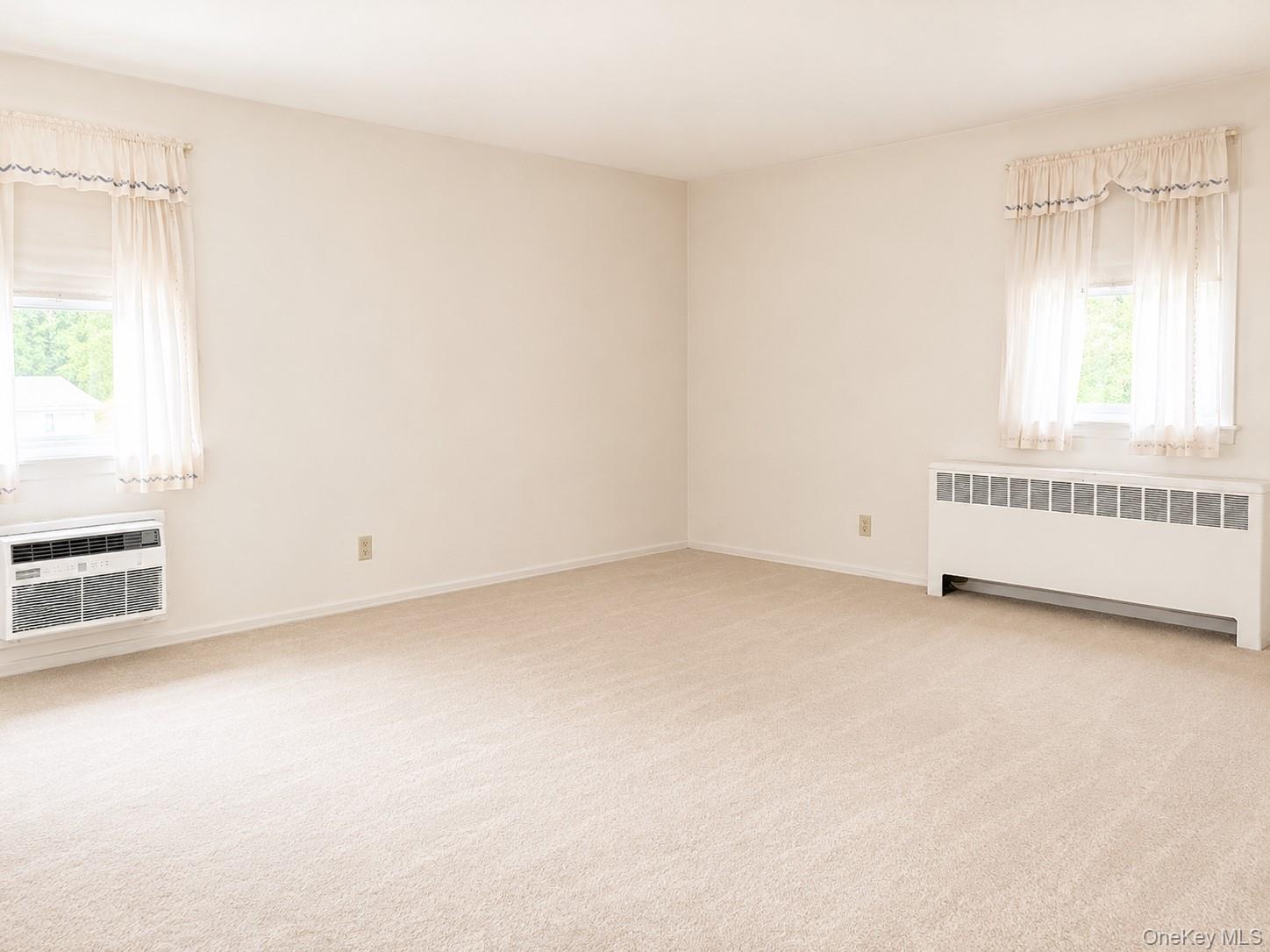 95 Avon Circle D Property Photo 7