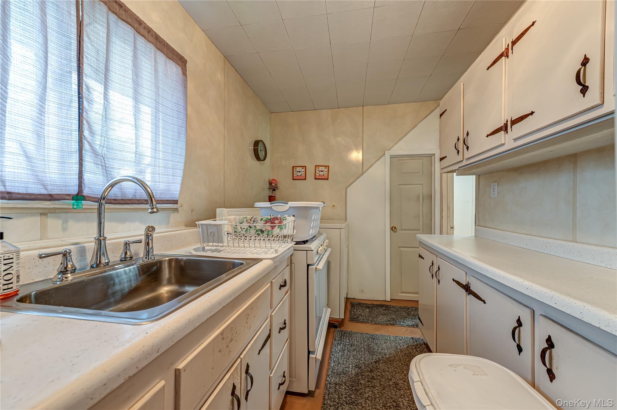 4 Bowman Lane Property Photo 22