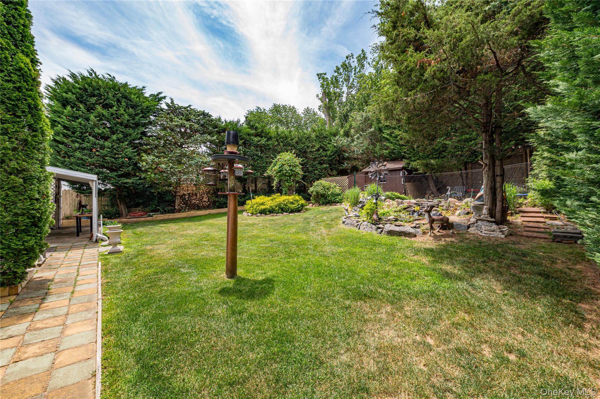 4 Bowman Lane Property Photo 25