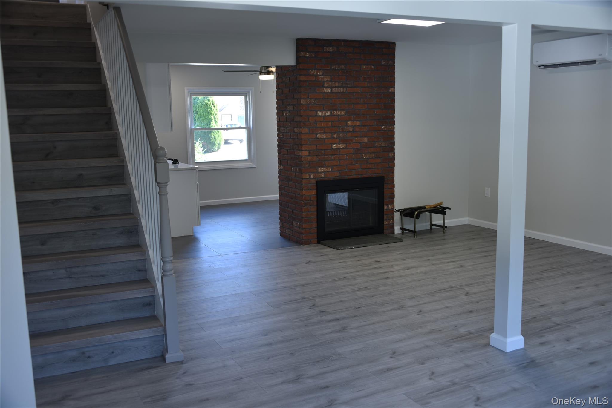55 Acre Lane Property Photo 4