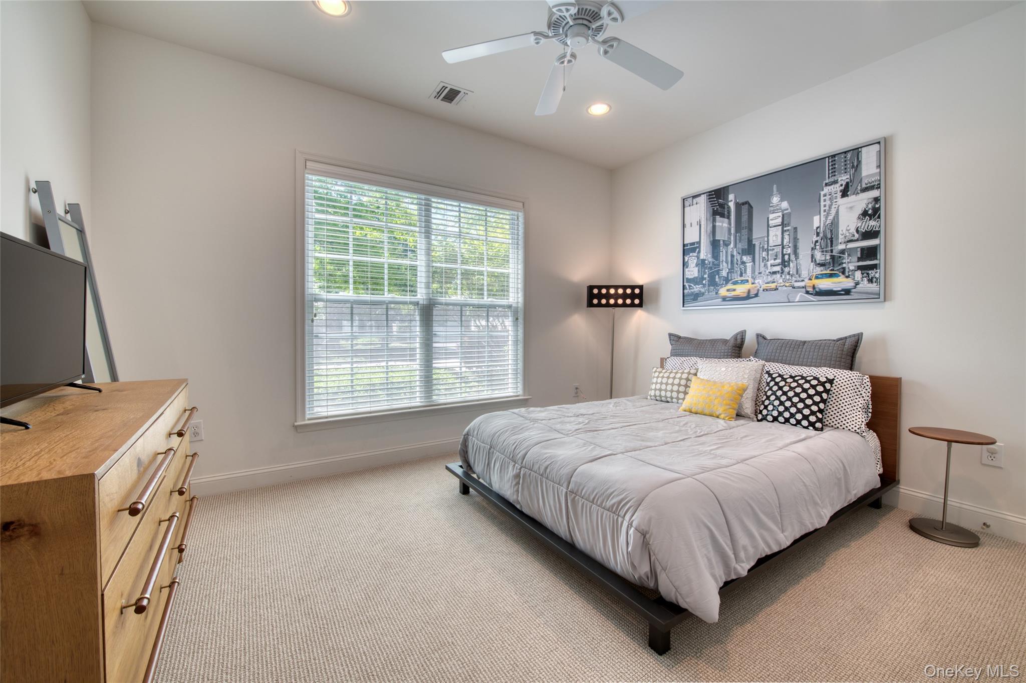 171 Jonathan Lane Property Photo 14
