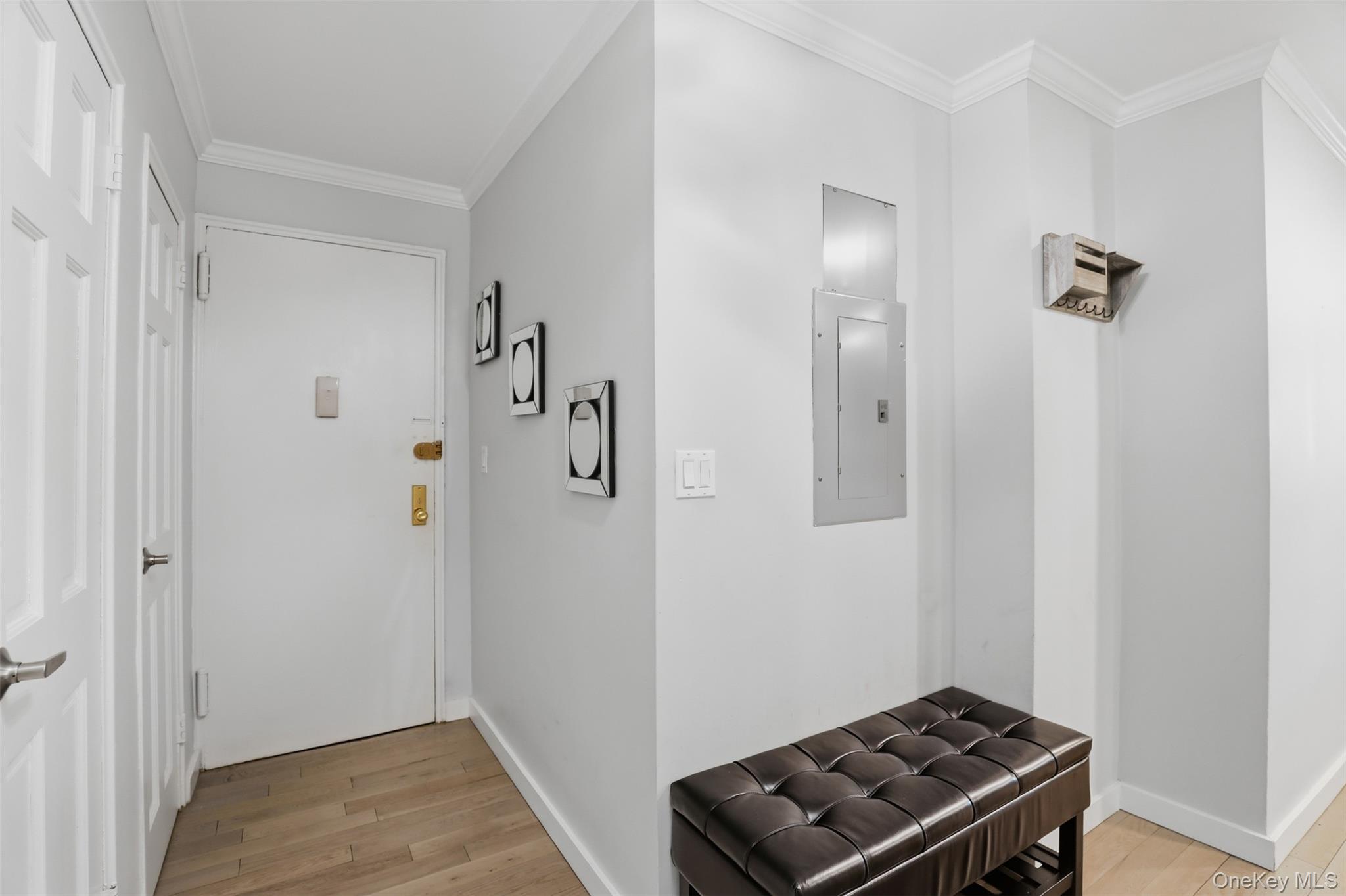 1304 Midland Avenue A24 Property Photo 17
