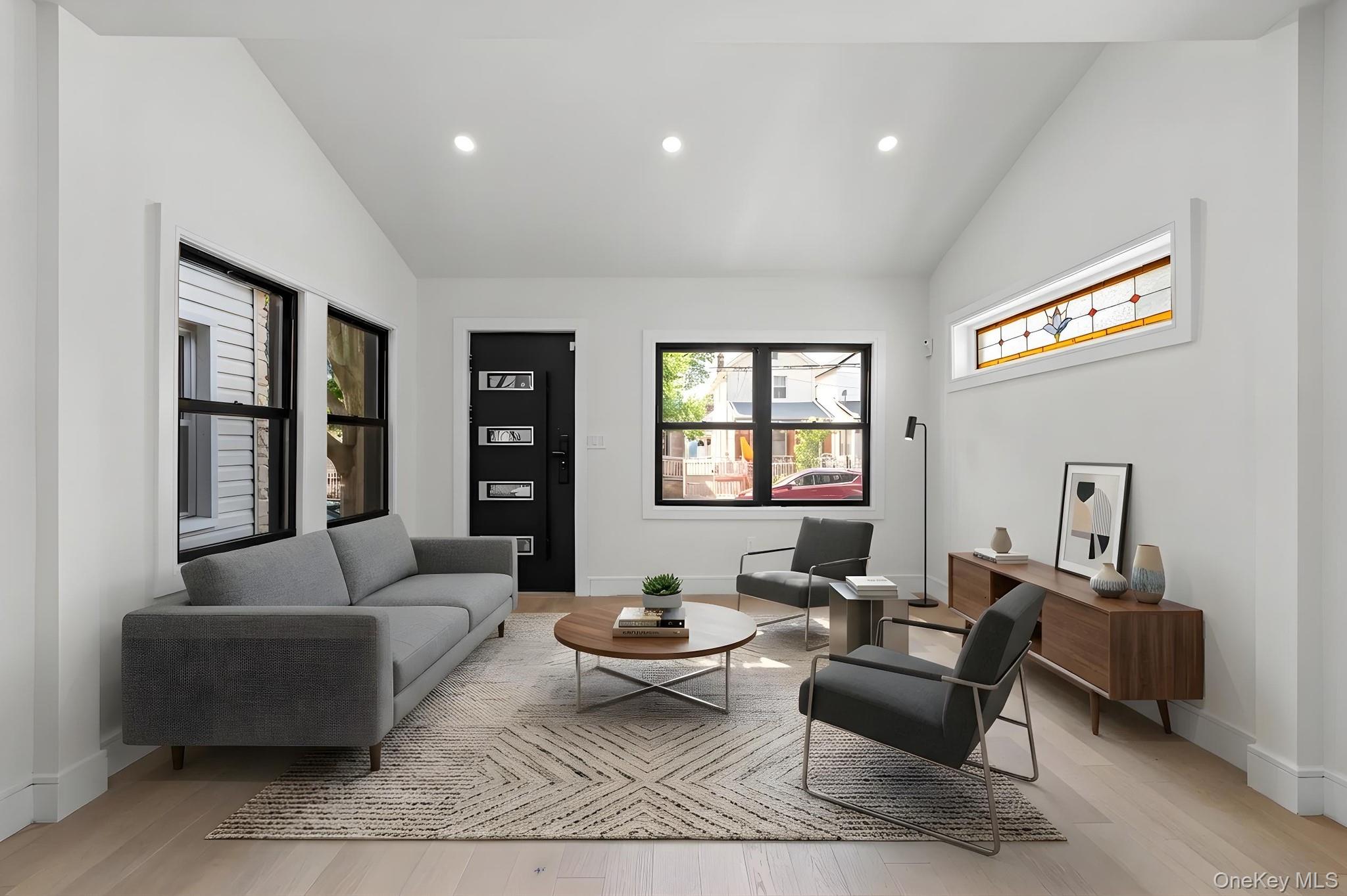 12917 135th Place Property Photo 1
