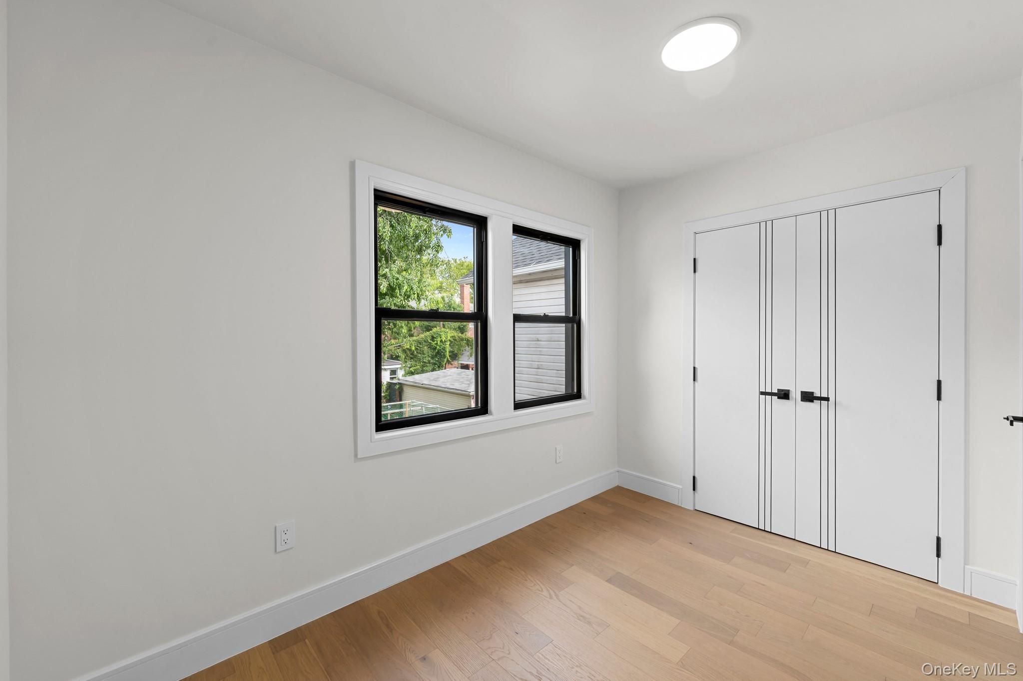 12917 135th Place Property Photo 7