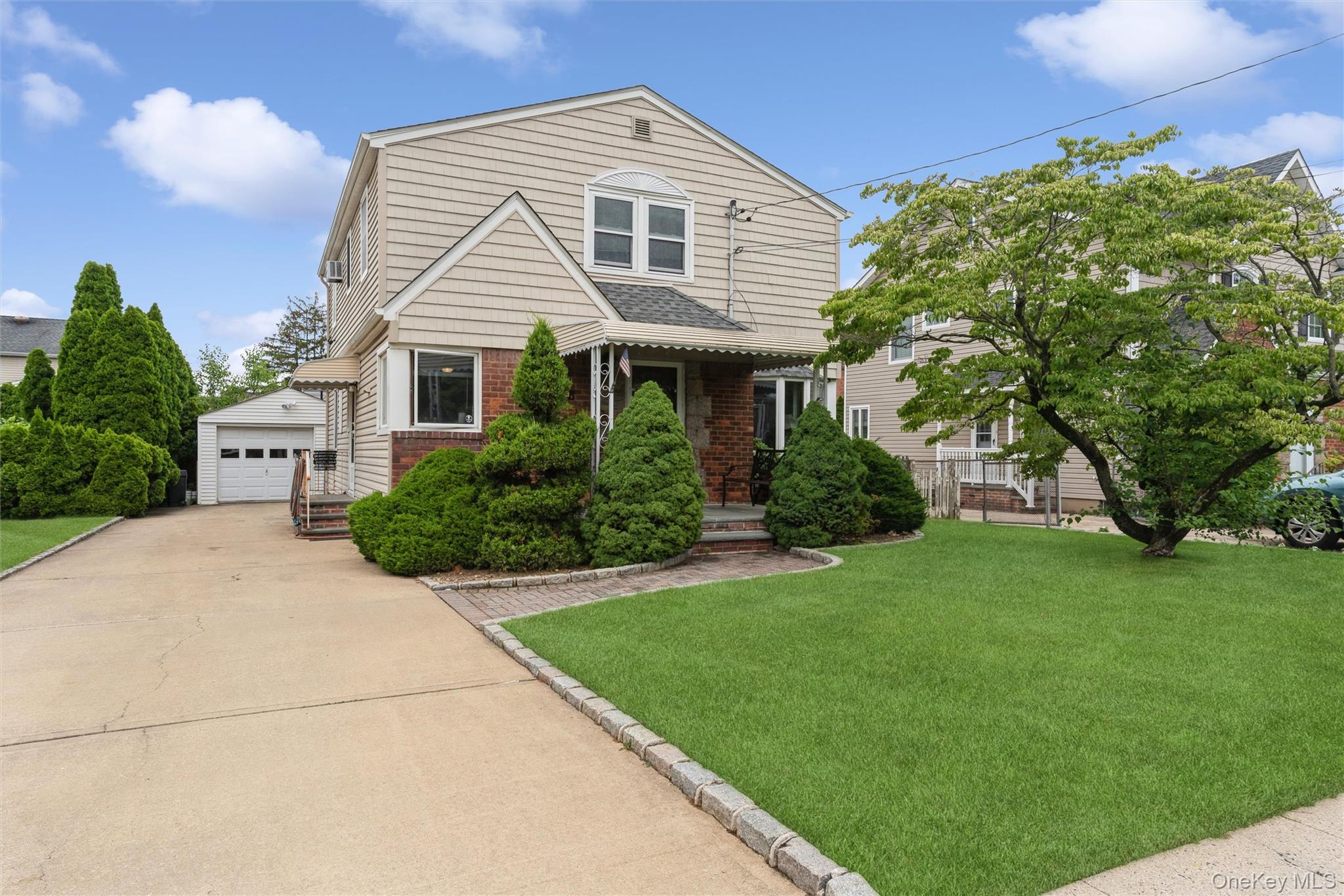 163 Bregman Avenue Property Photo 1