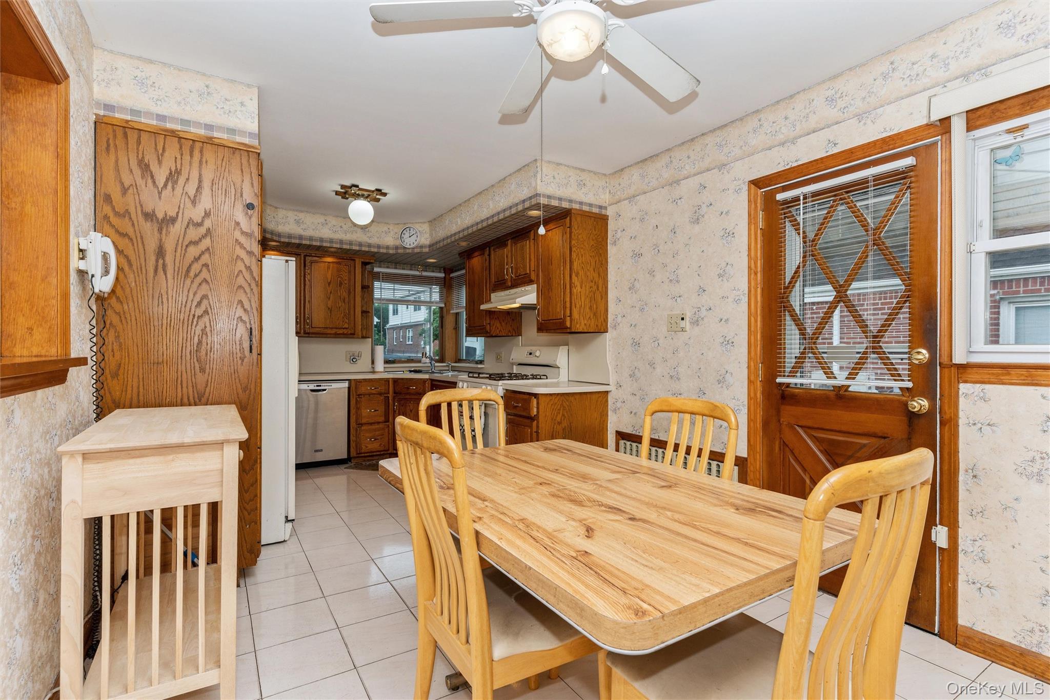 163 Bregman Avenue Property Photo 8