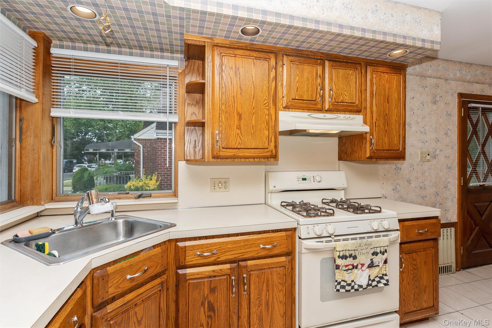 163 Bregman Avenue Property Photo 11