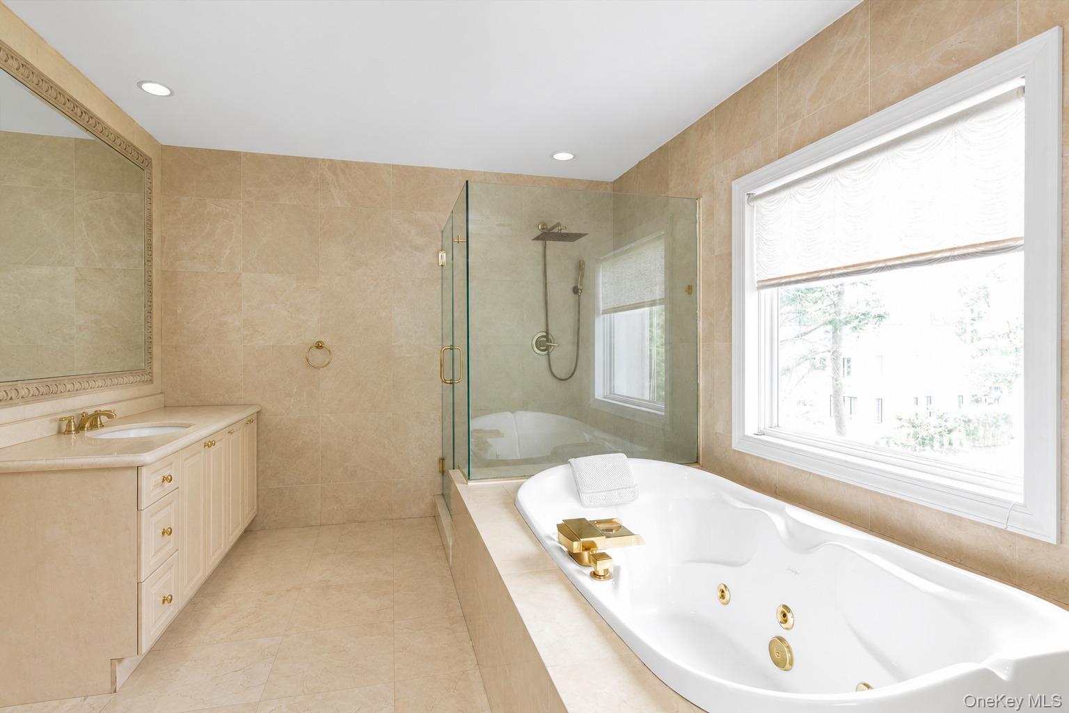 93 Oxford Boulevard Property Photo 18