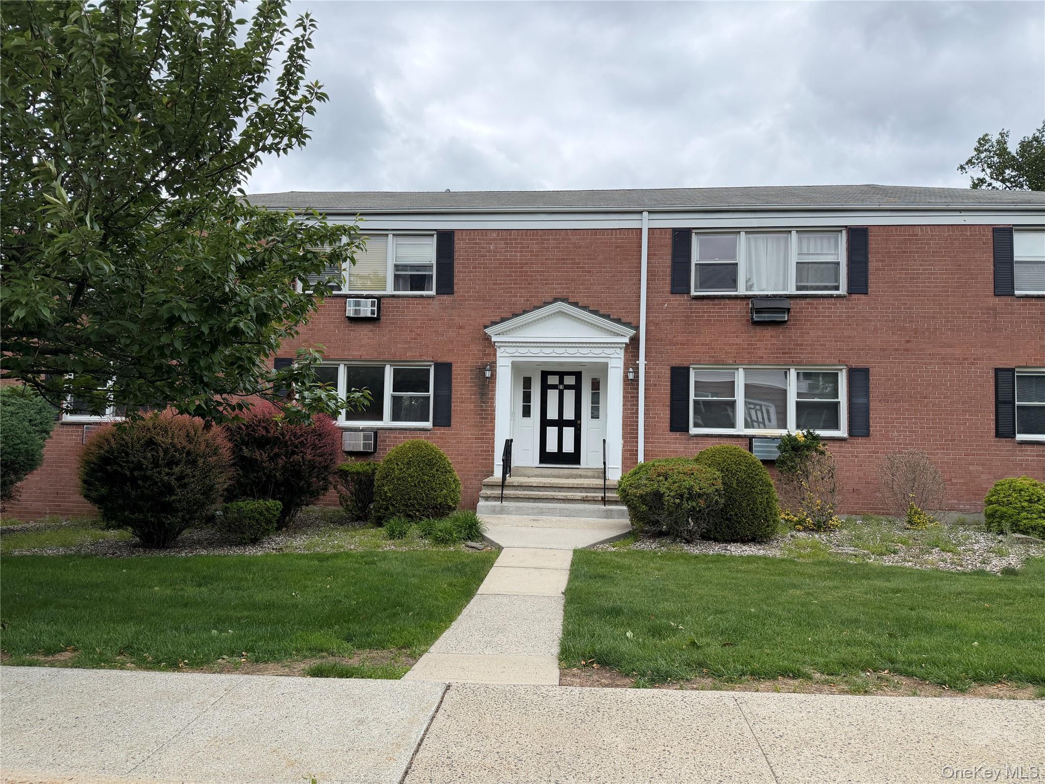 27 Bon Aire Circle 8301 Property Photo 1