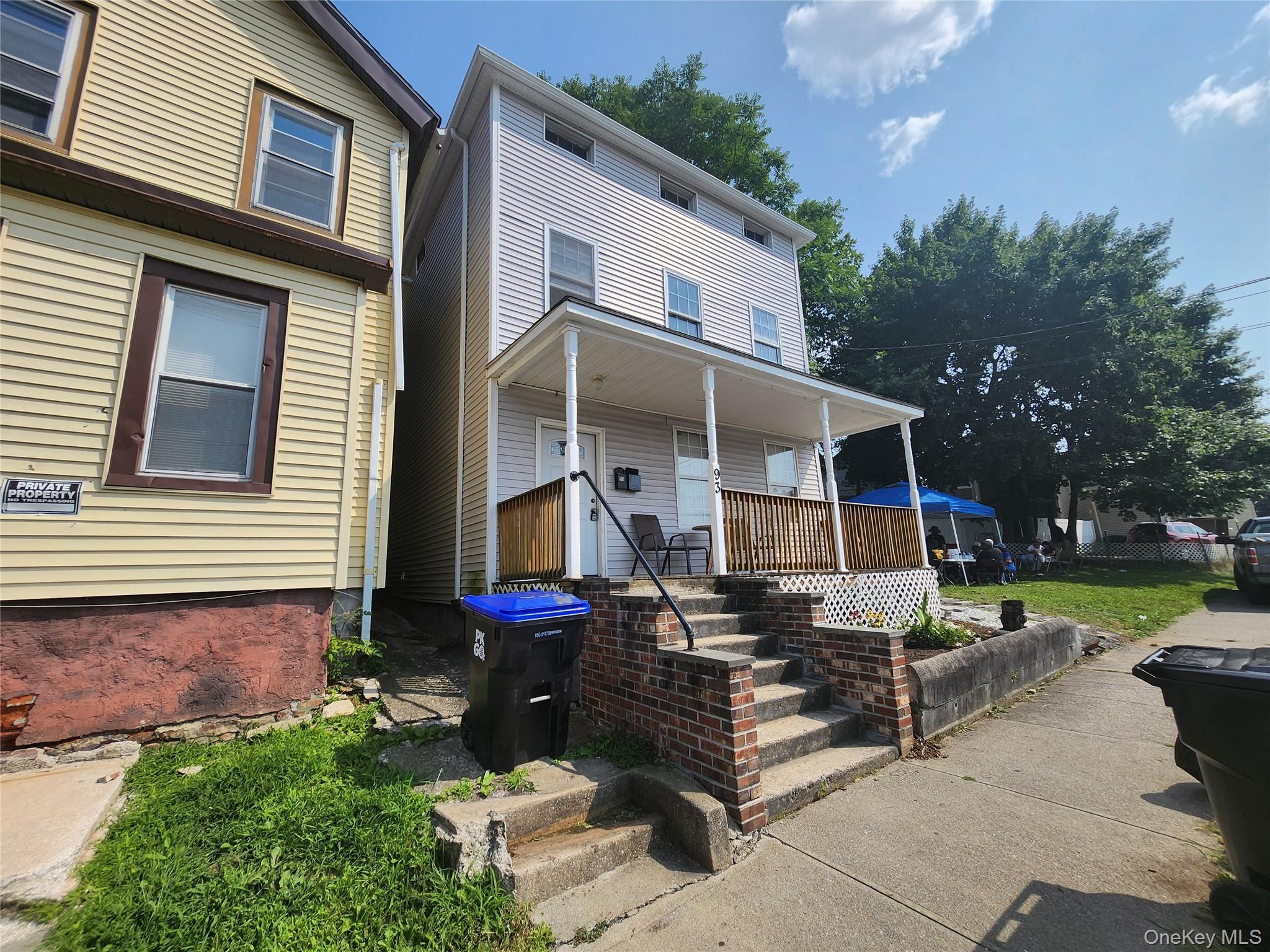 93 Catharine Street 2 Property Photo 1