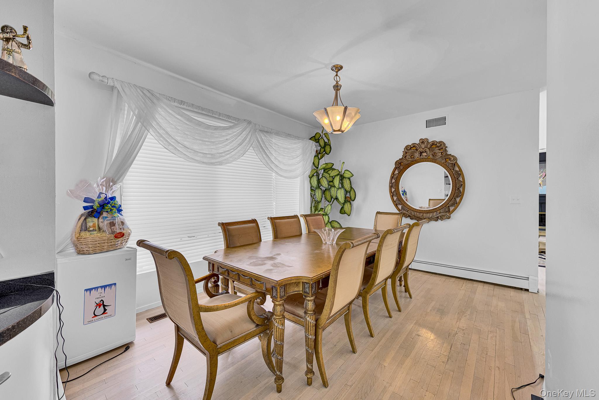 4 Verity Lane Property Photo 8