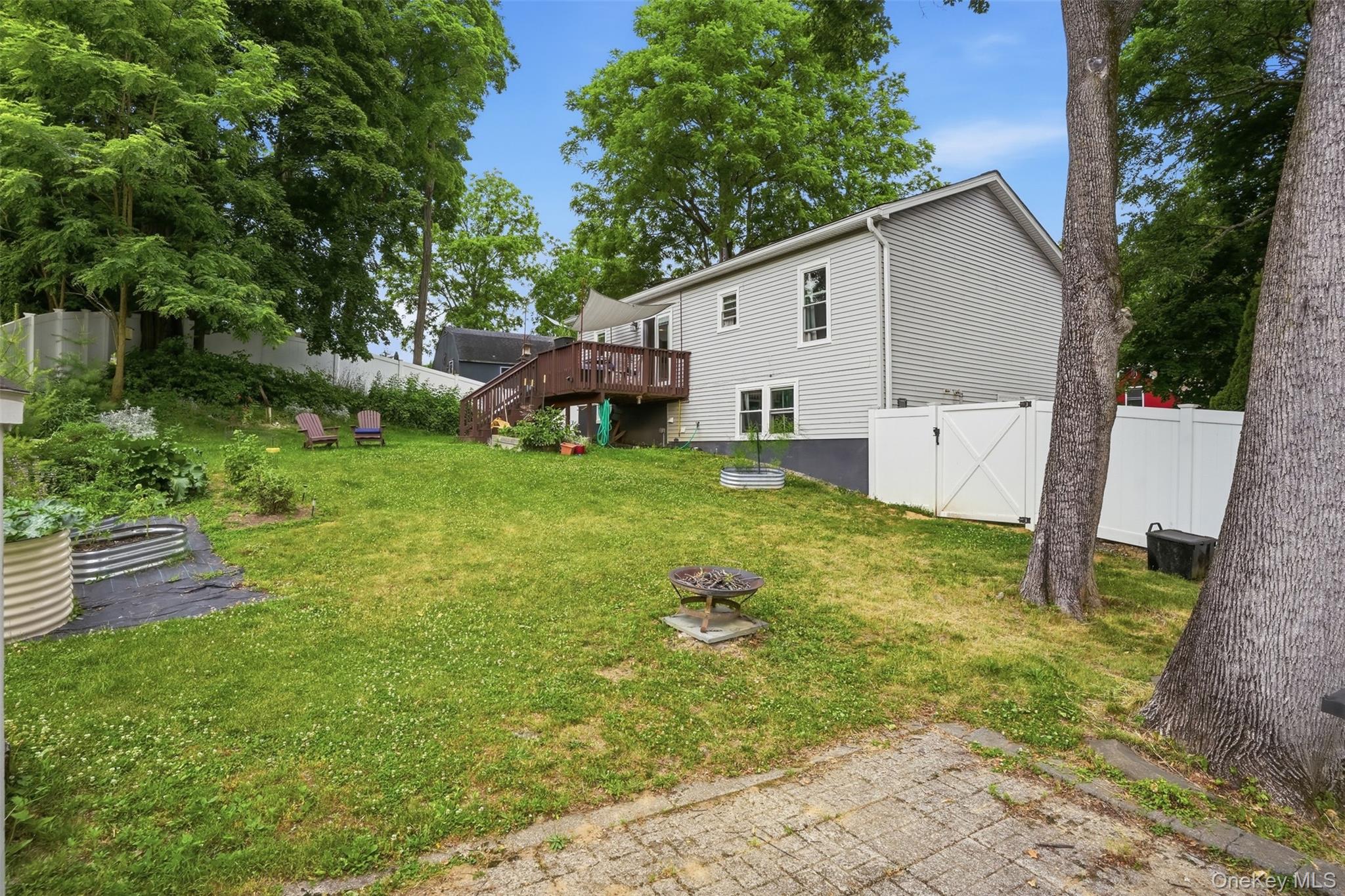 21 Overlook Avenue Property Photo 35